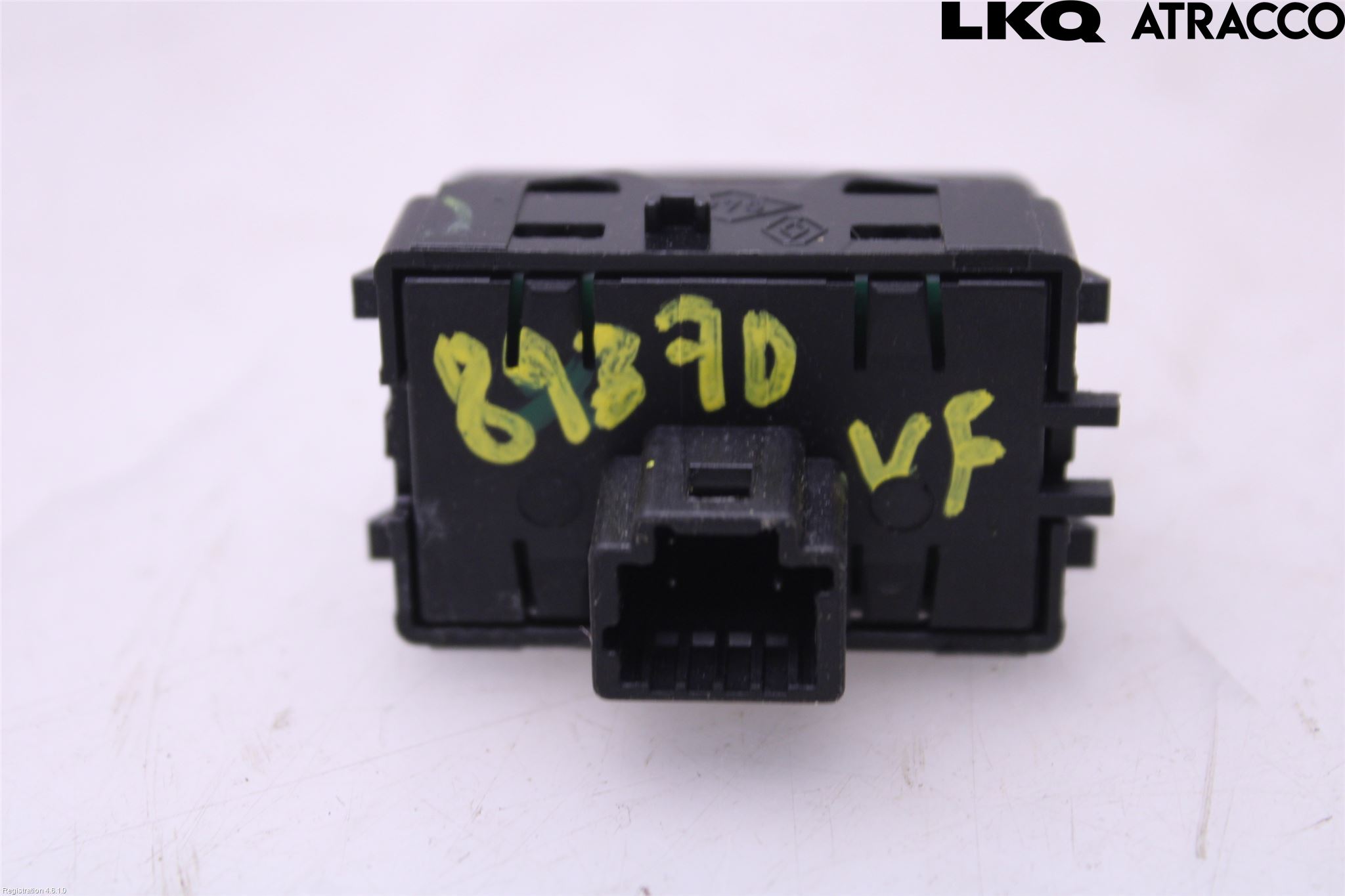 Dacia DUSTER 10-17 Strömställare Elhiss