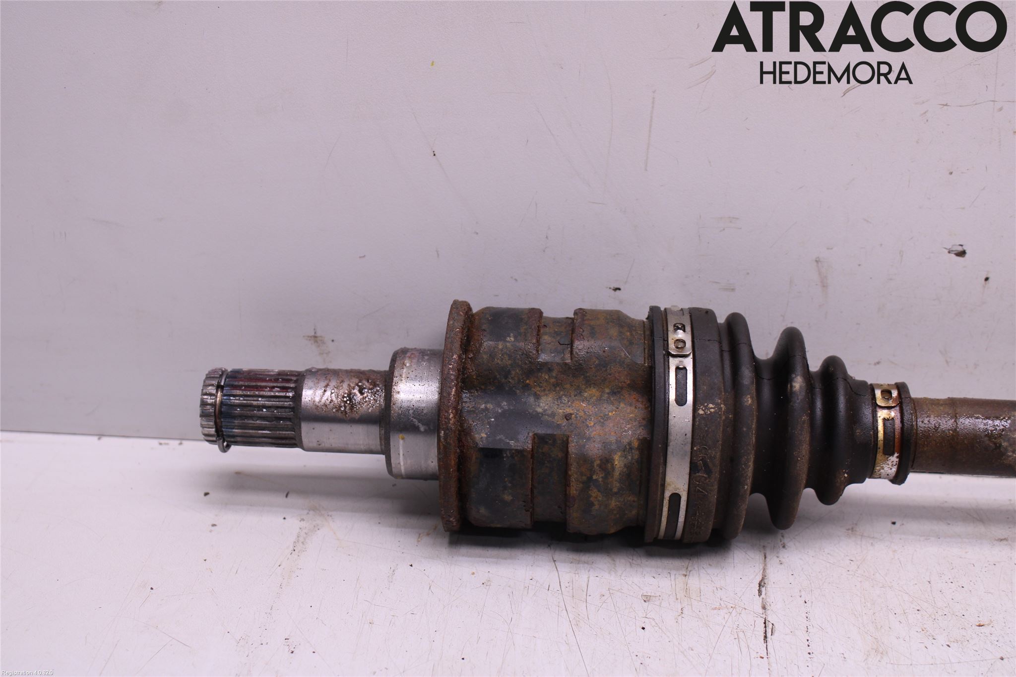 Toyota RAV4 19- Drivaxel Bak Vänster