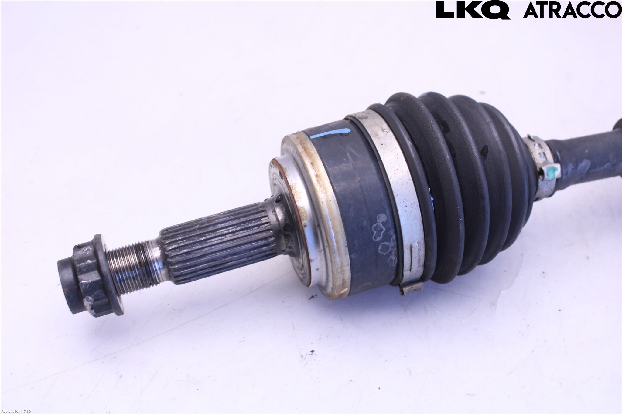 Toyota C-HR 16-23 Drivaxel Fram Vänster