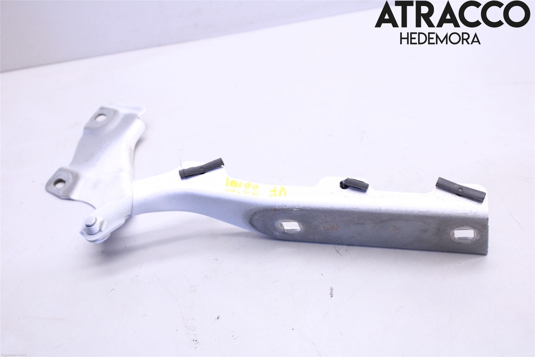 Audi Q2/SQ2 17- Huvgångjärn