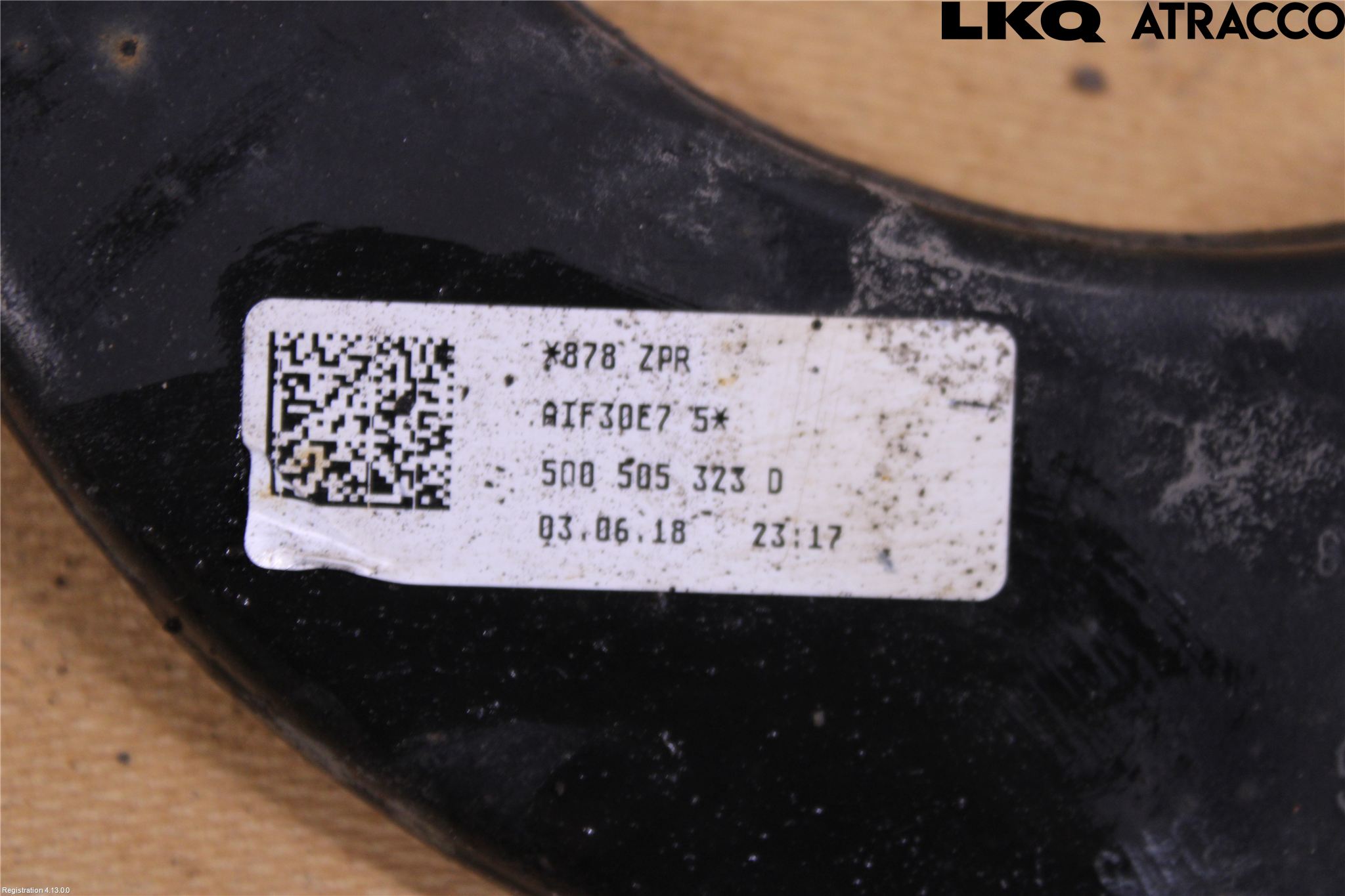 Volkswagen VW GOLF / E-GOLF VII 13-20 Bärarm Bak Vänster