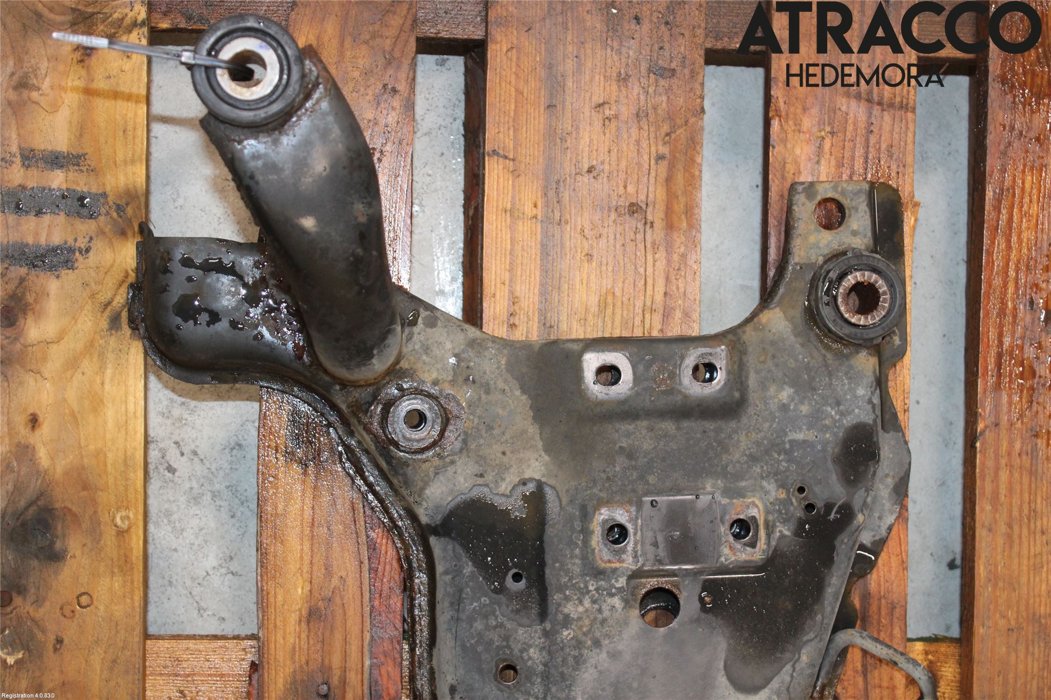 Volvo S40 04-07 Framvagnsbalk