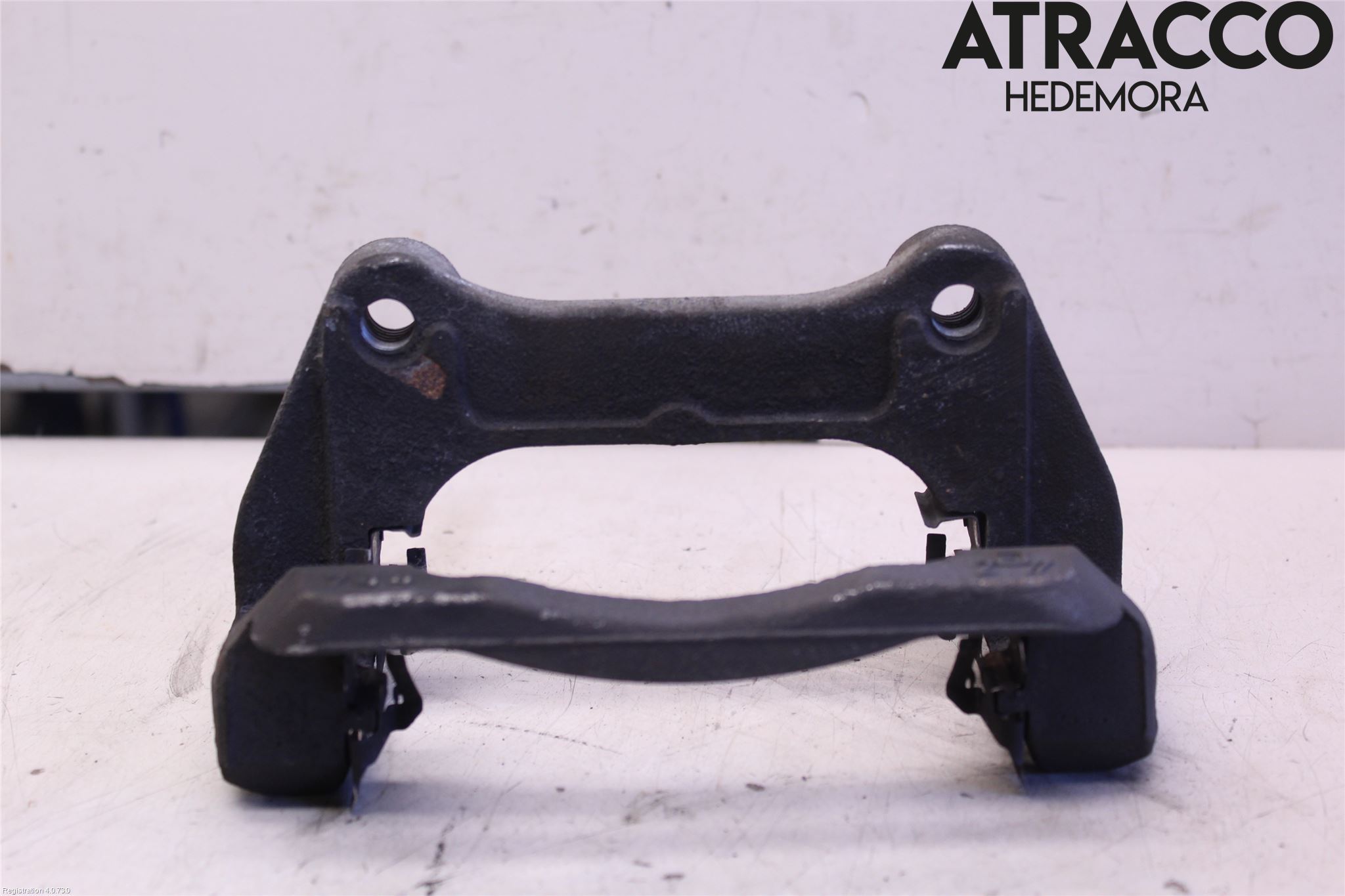 Opel INSIGNIA 17- Bromsokshållare