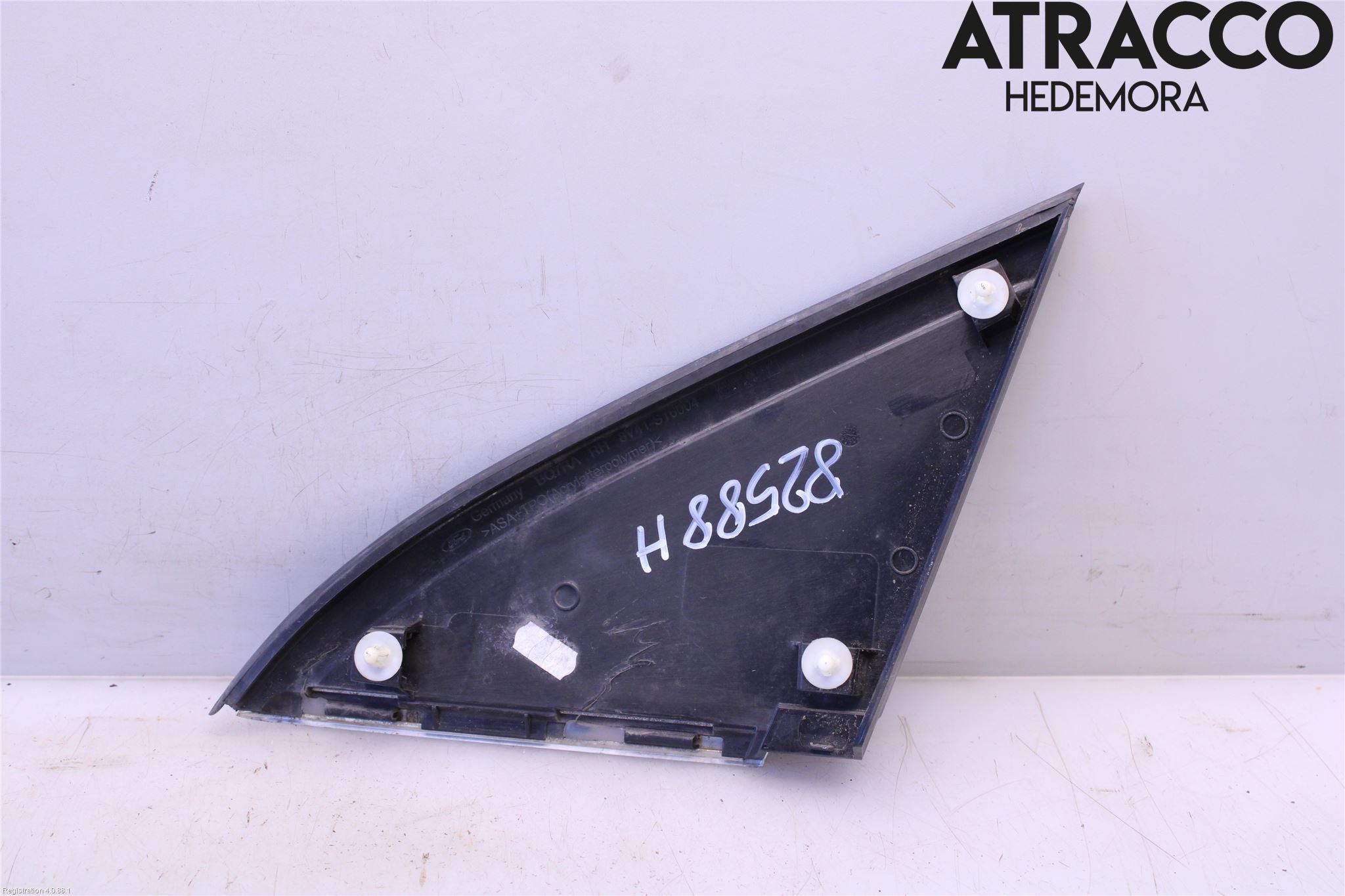 Ford KUGA 08-12 Dörr Dekorlist Fram Hö