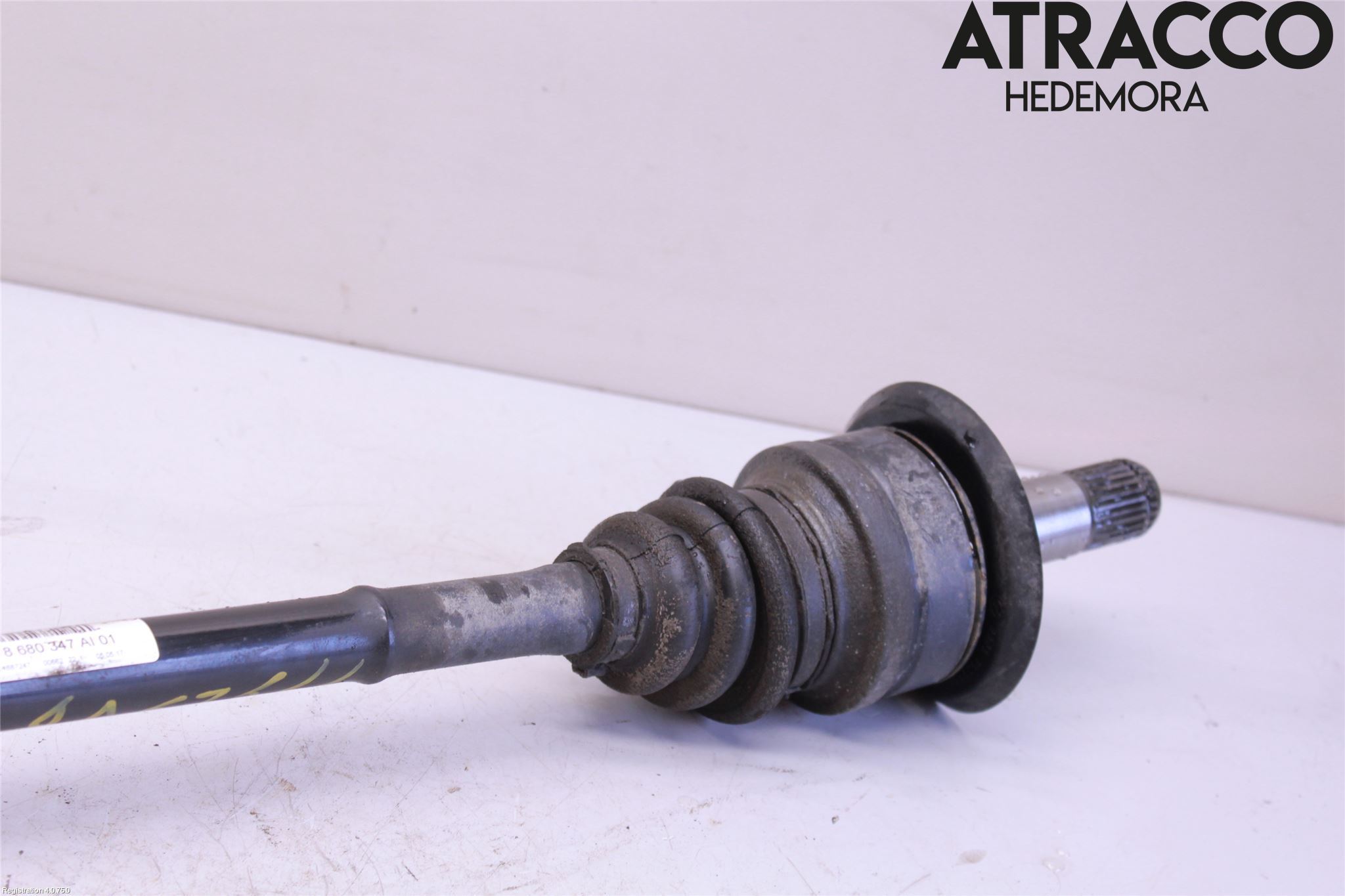 BMW 1 F20/F21 11-19 Drivaxel Bak Vänster