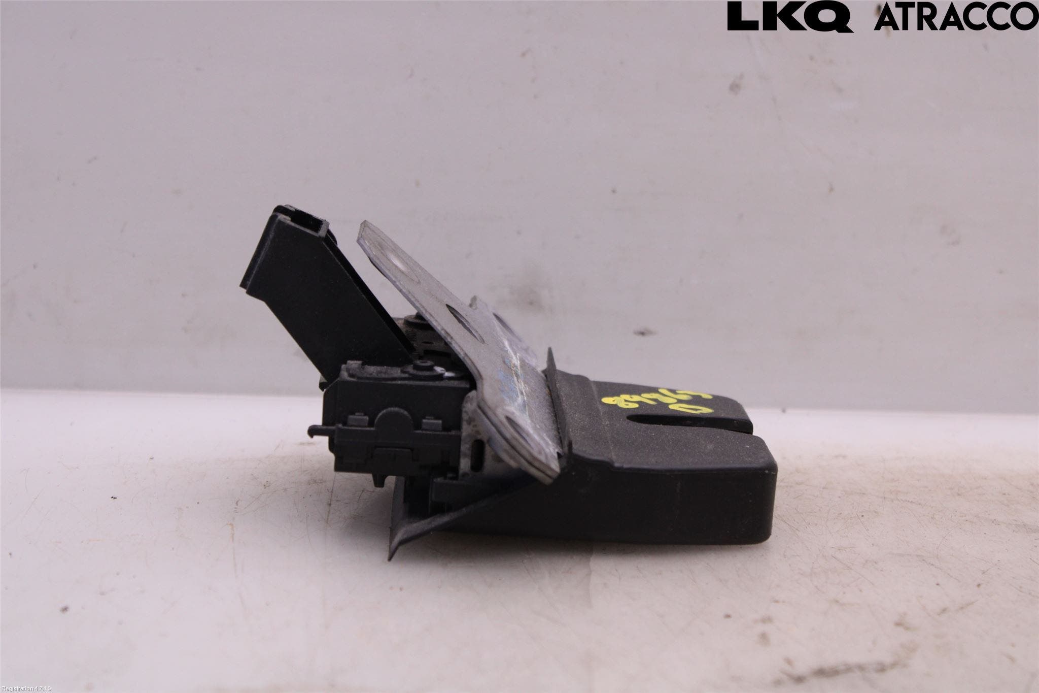 Ford FOCUS 11-14 Låskista Baklucka