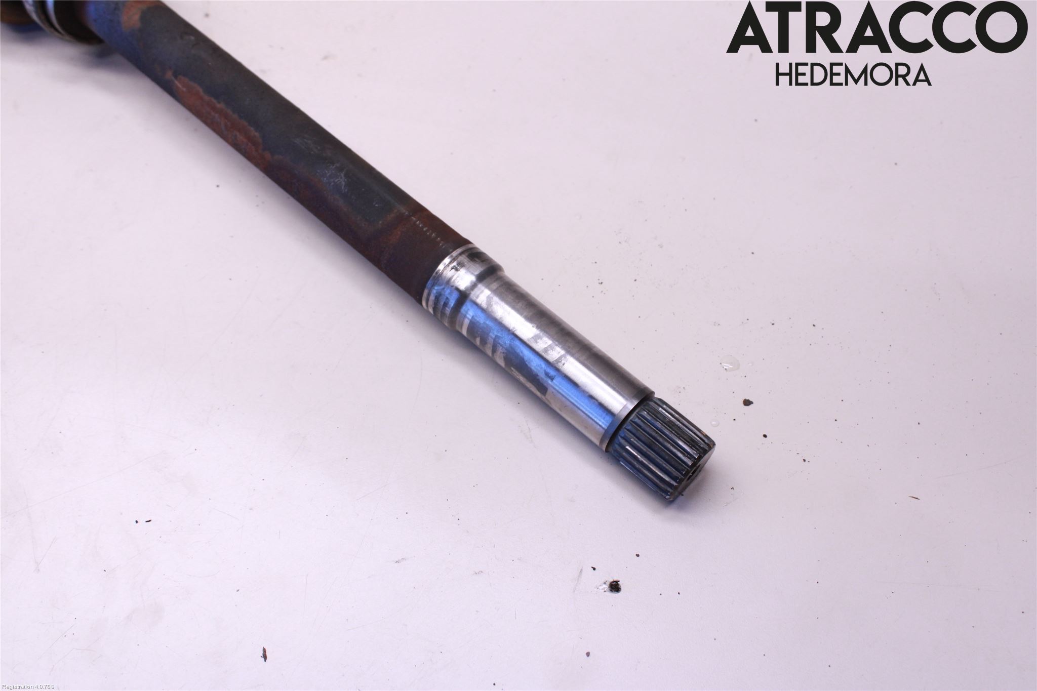 Peugeot 307     05-08 Drivaxel Fram Höger