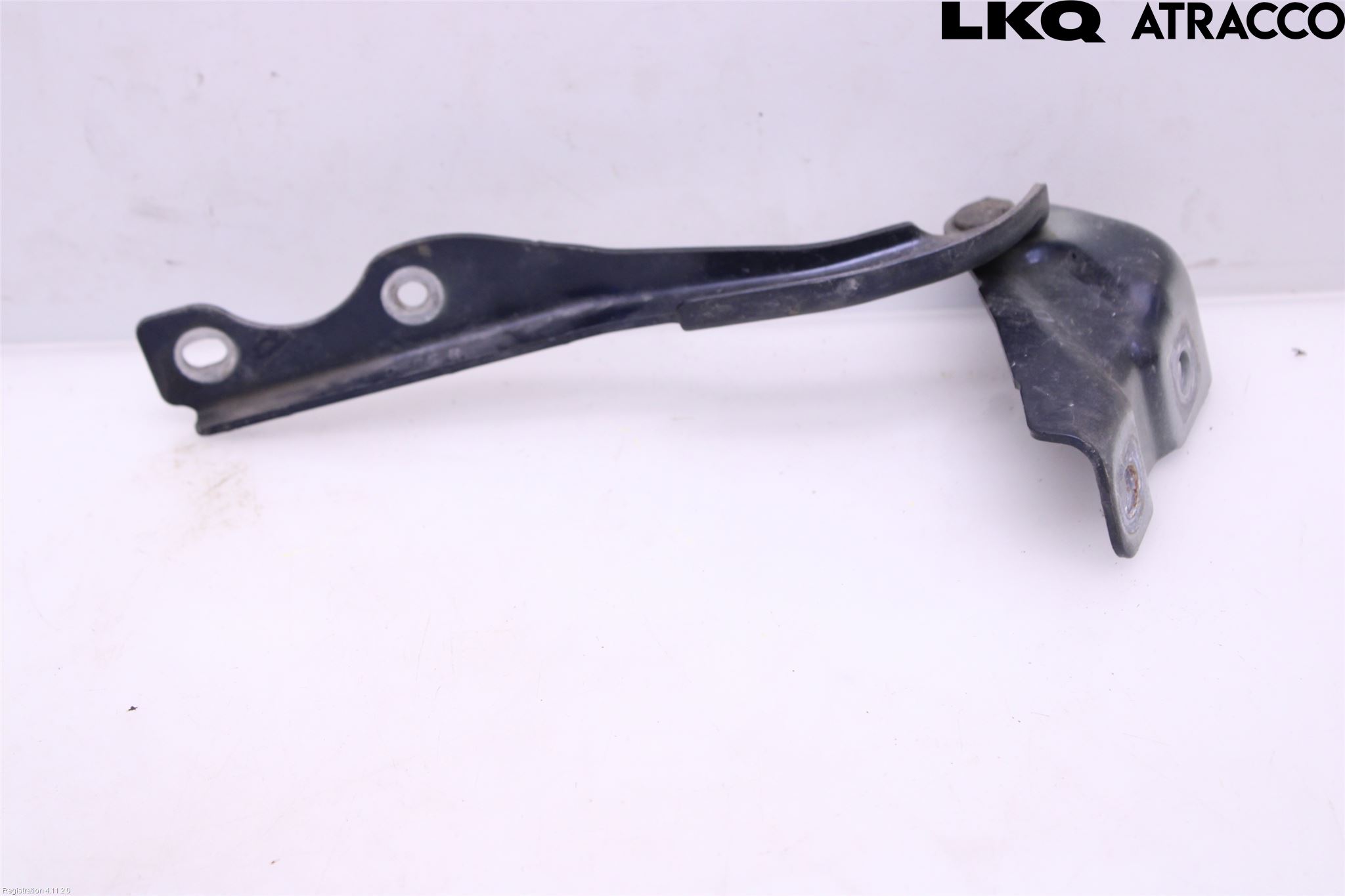 Mazda CX-30 20- Huvgångjärn