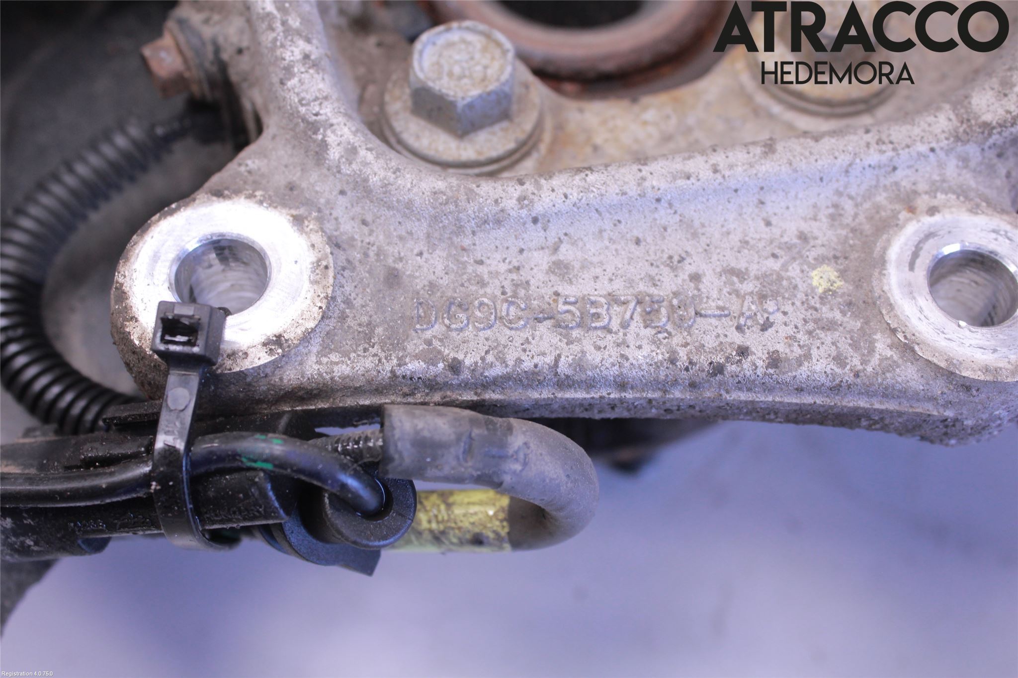 Ford MONDEO 15-22 Hjullagerhus-Spindel Vä B