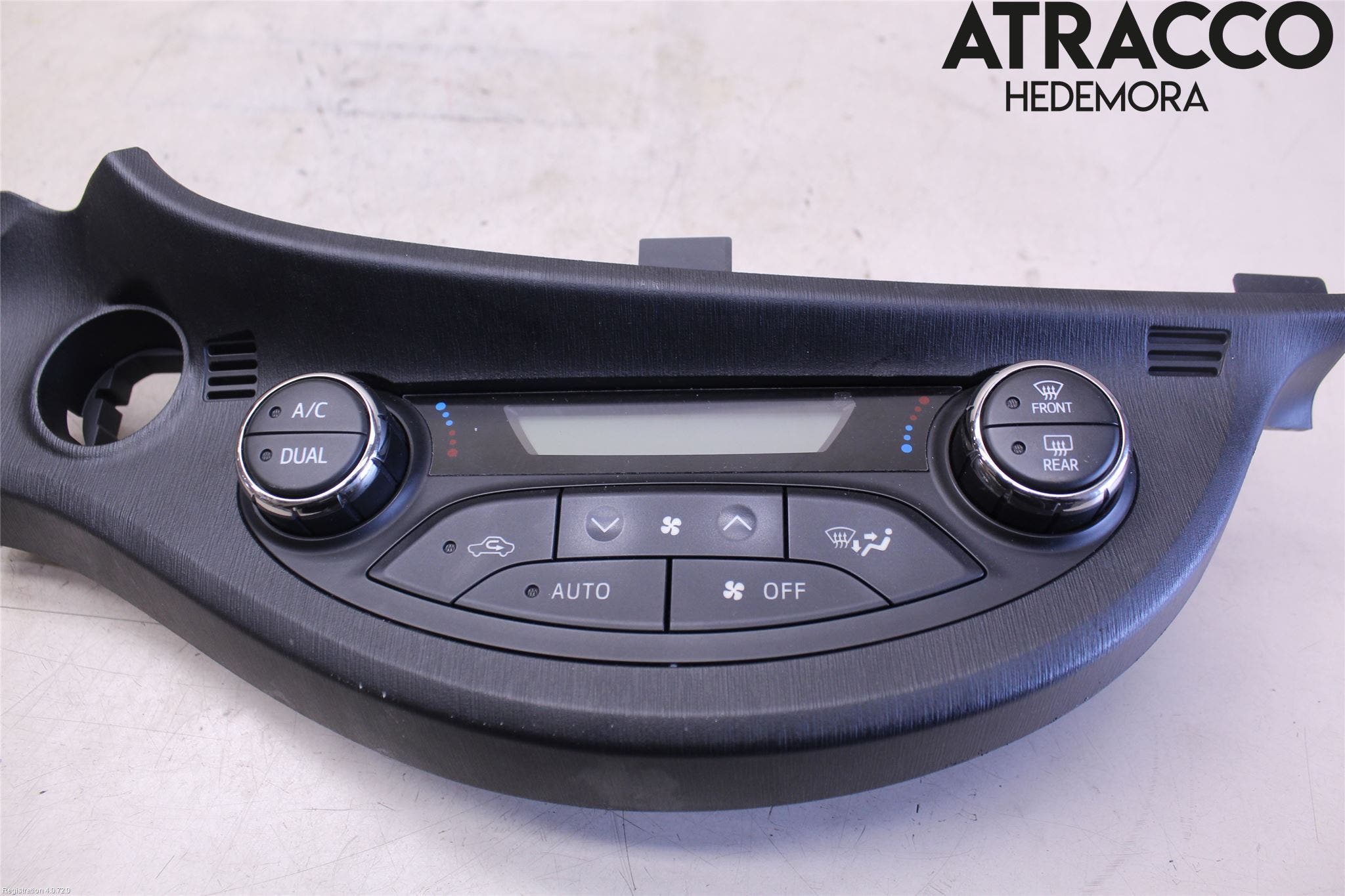 Toyota YARIS XP130 12-14 Ac Styrenhet Ac Manöveren