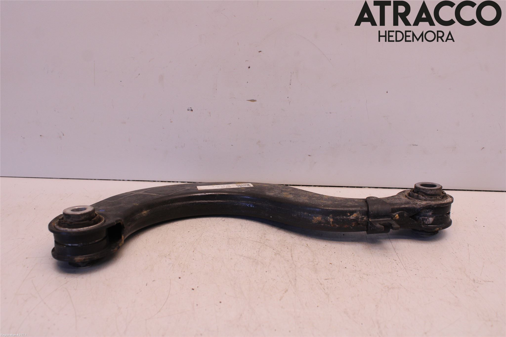 Volkswagen VW TIGUAN 16-24 Bärarm Bak Övre Höger