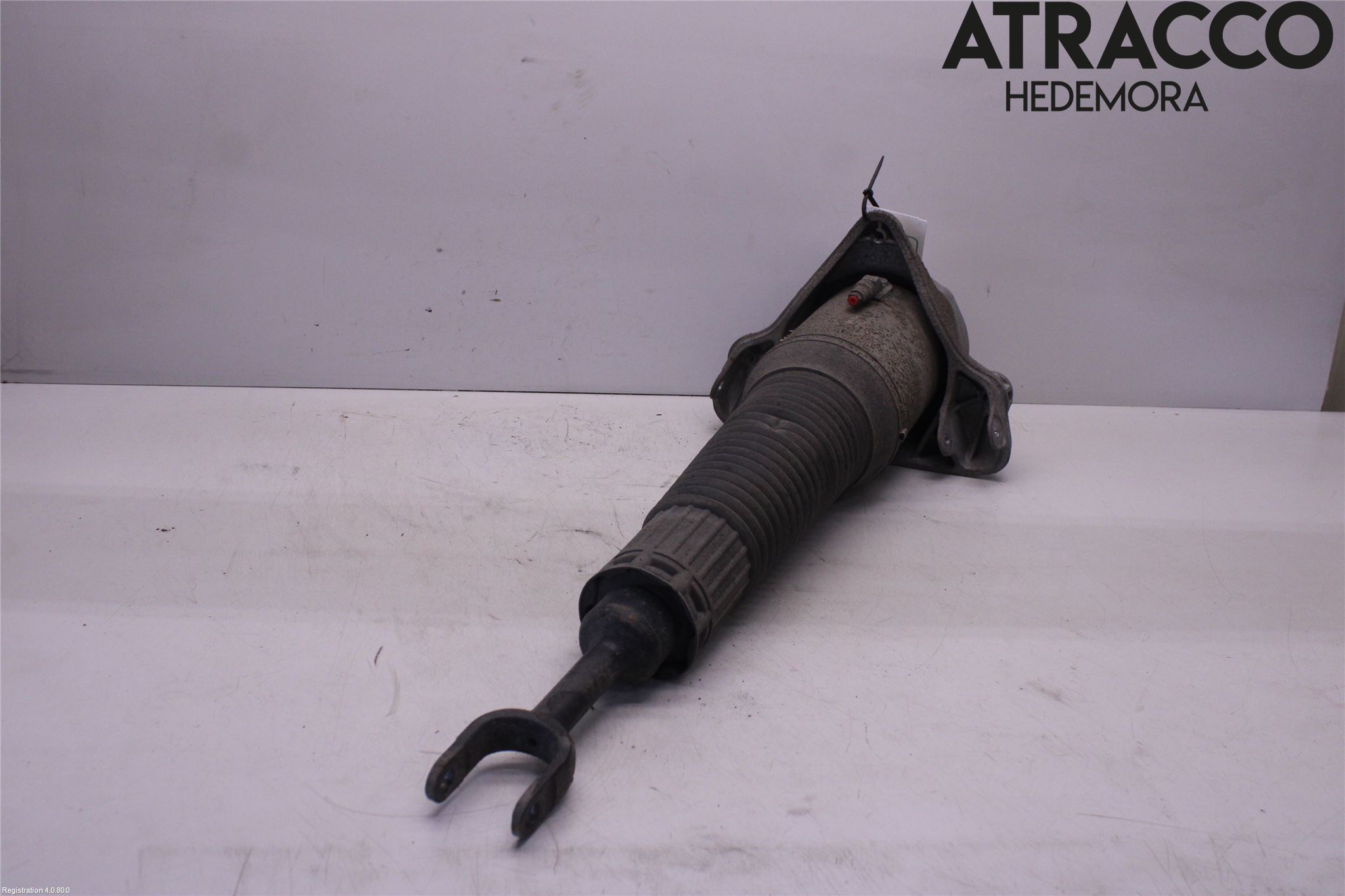 Audi A8/S8 4E  02-09 Fjäderben Fram Vänster