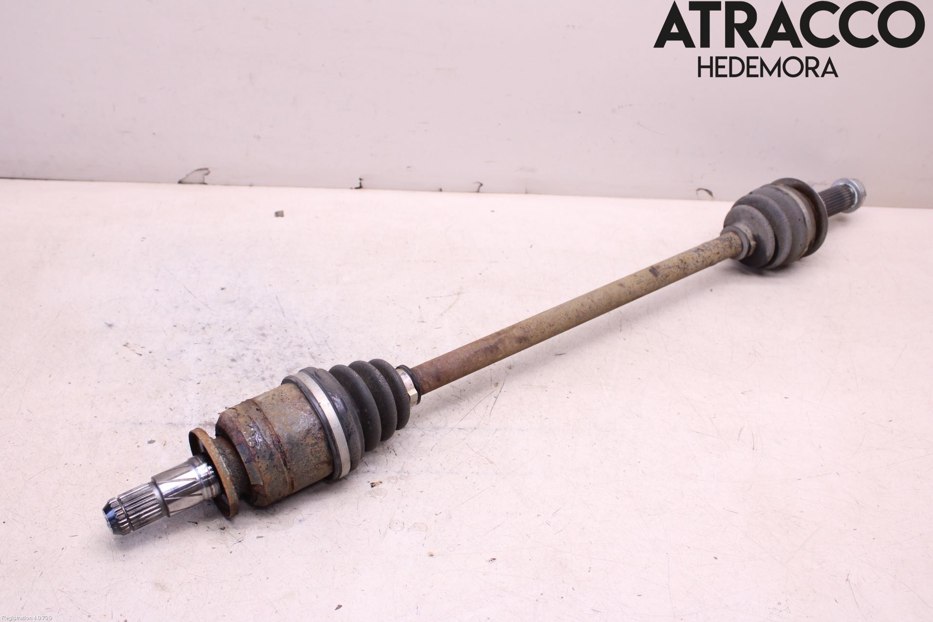 Subaru OUTBACK 10-15 Drivaxel Bak Höger