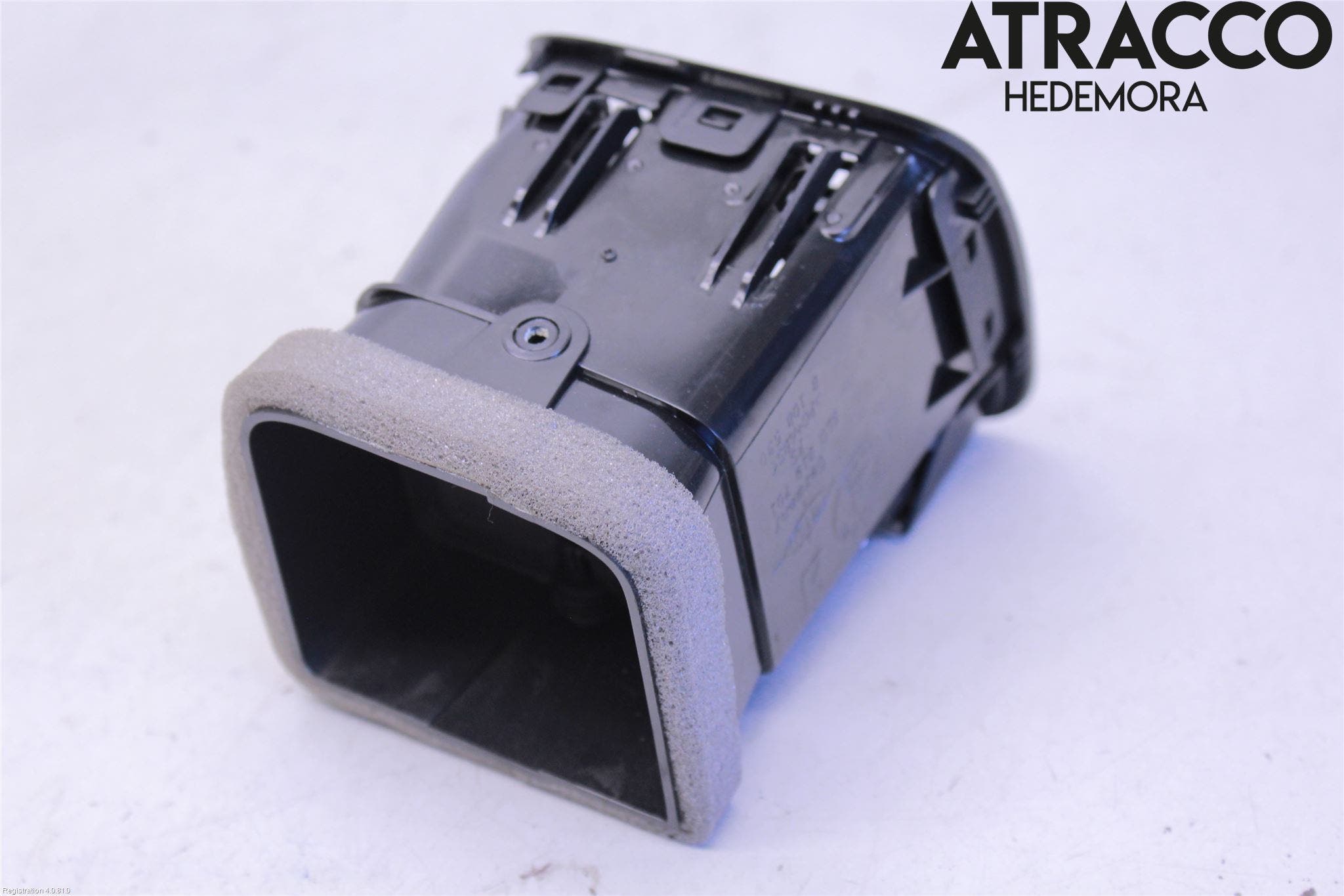 Skoda YETI Defrosterkanal-Munstycke