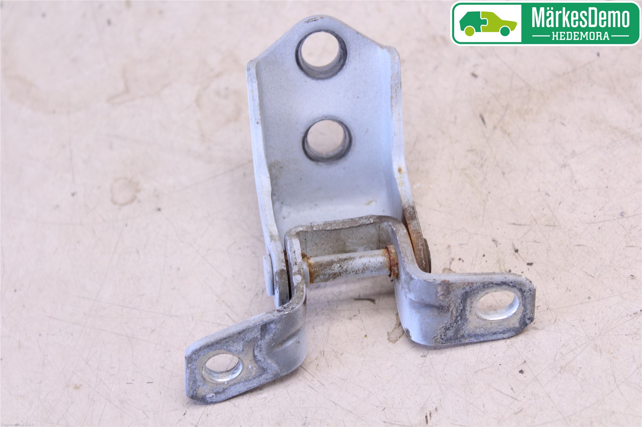 Mazda CX-7 Dörrgångjärn