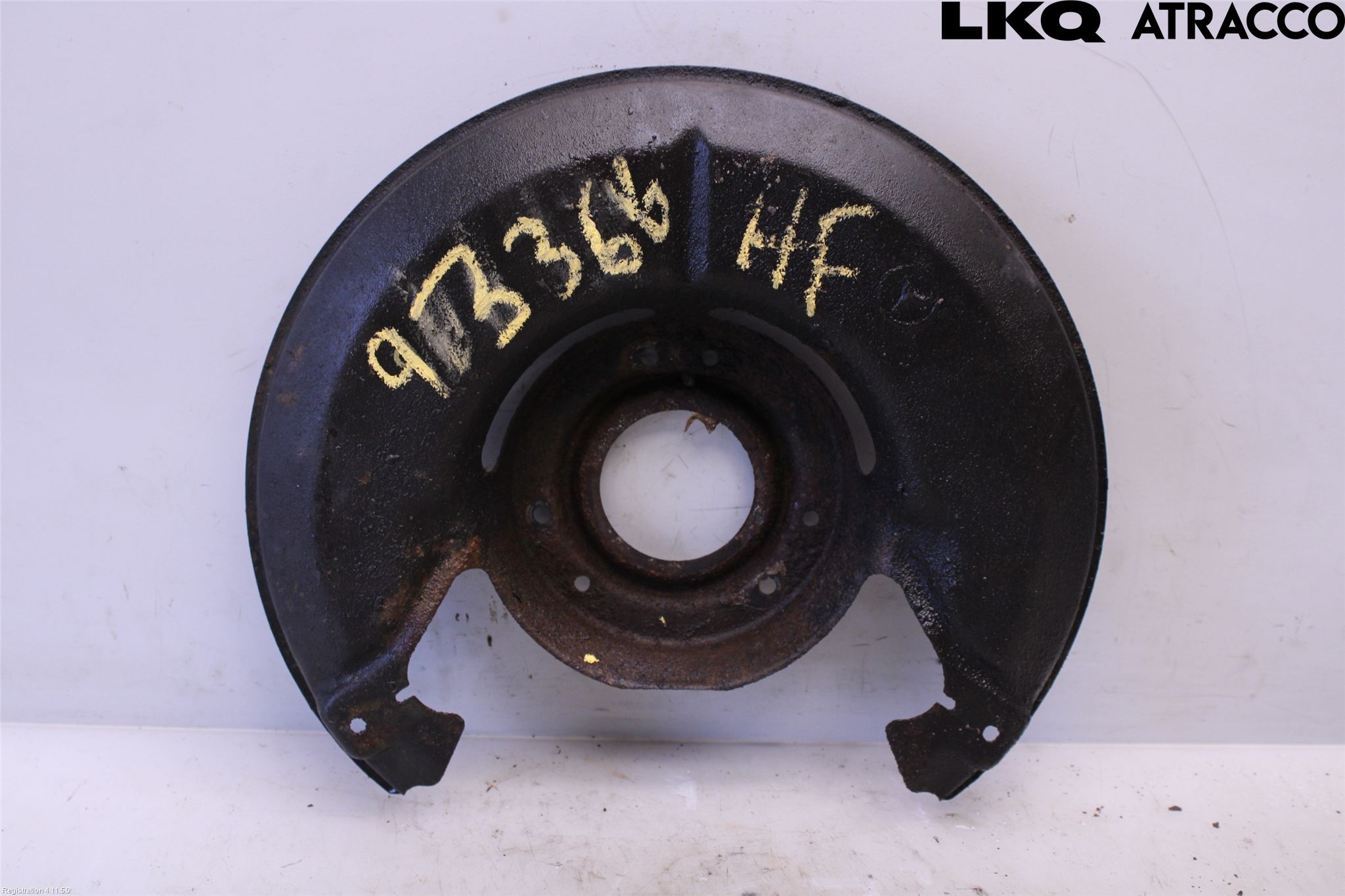 Mercedes-Benz MB 200-300  (W123) 76-86 Bromssköld Fram