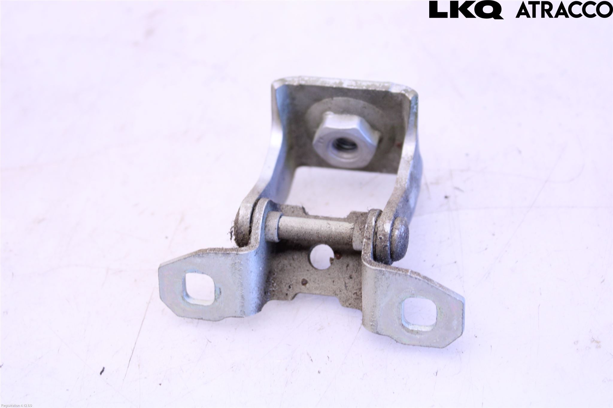 Fiat 500X 15- Bakluckegångjärn Vä