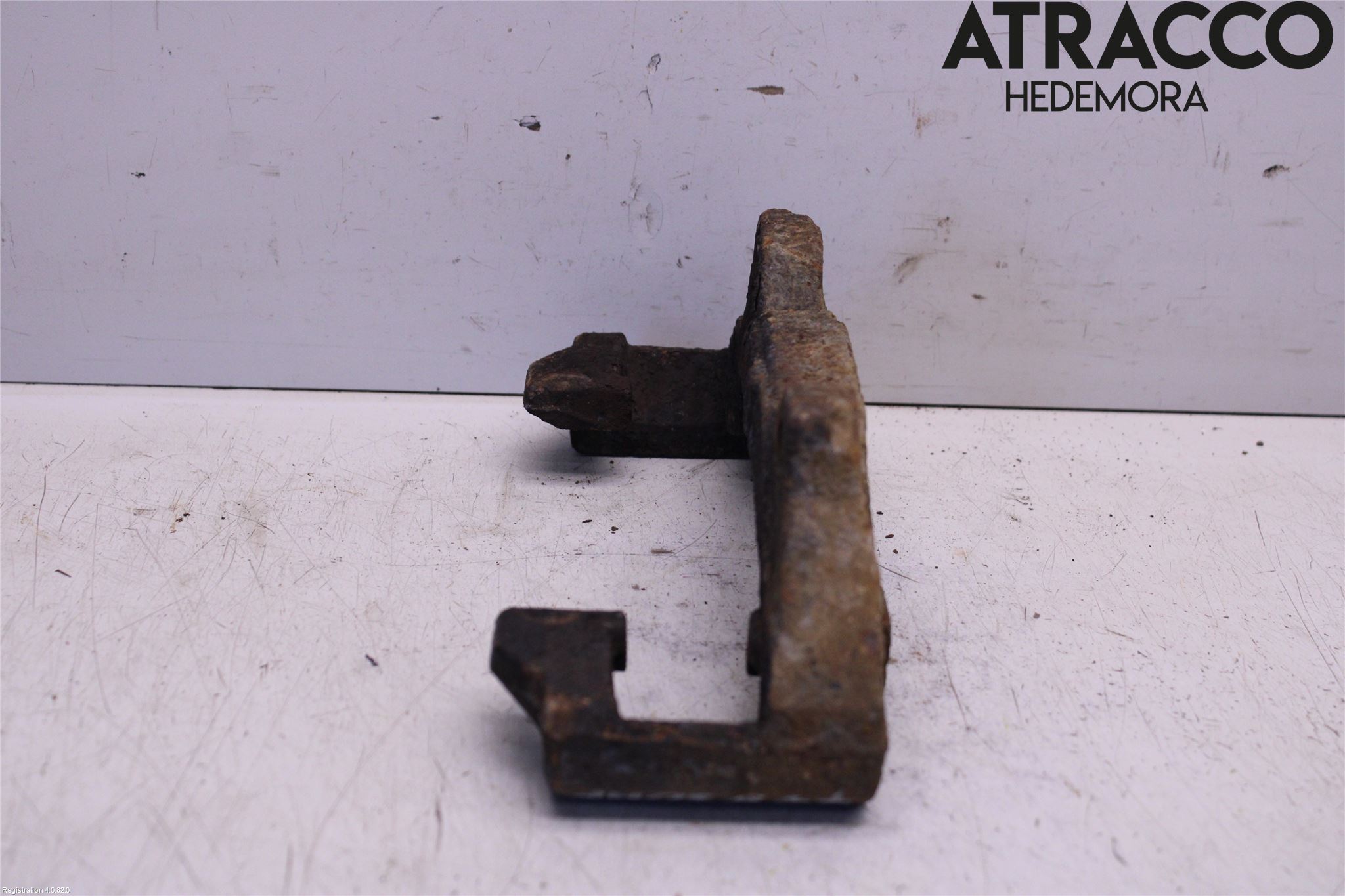 Opel CORSA E 15-19 Bromsokshållare