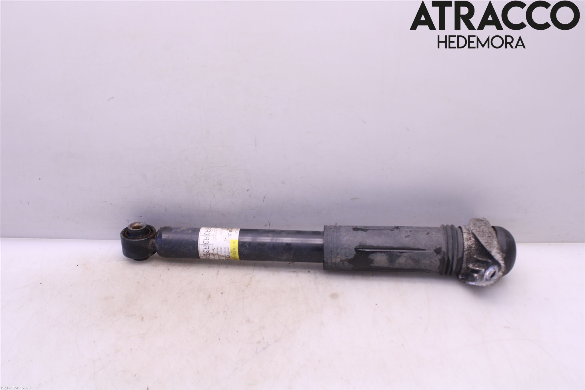 Toyota C-HR 16-23 Stötdämpare Bak