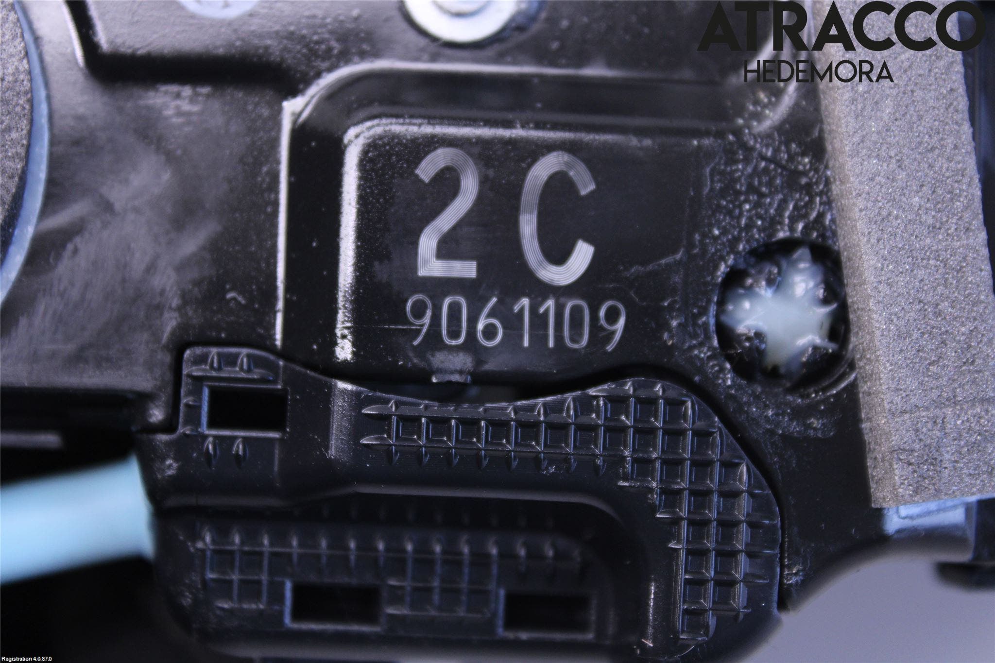 Toyota URBAN CRUISER Låskista-Dörrlås