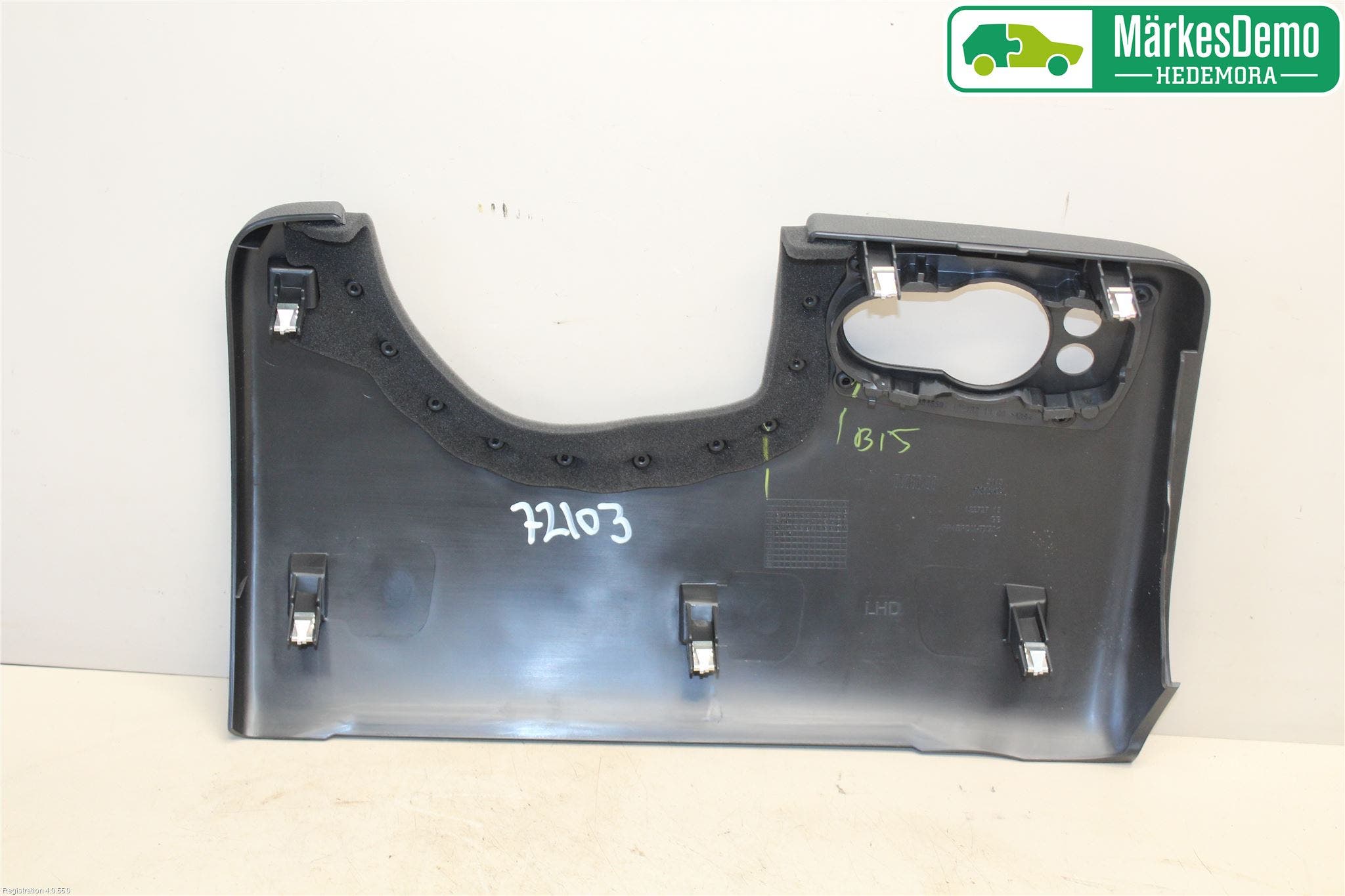 Mini ONE/COOPER 3DR F56 14-24 Instrumentbräda Sparkskydd