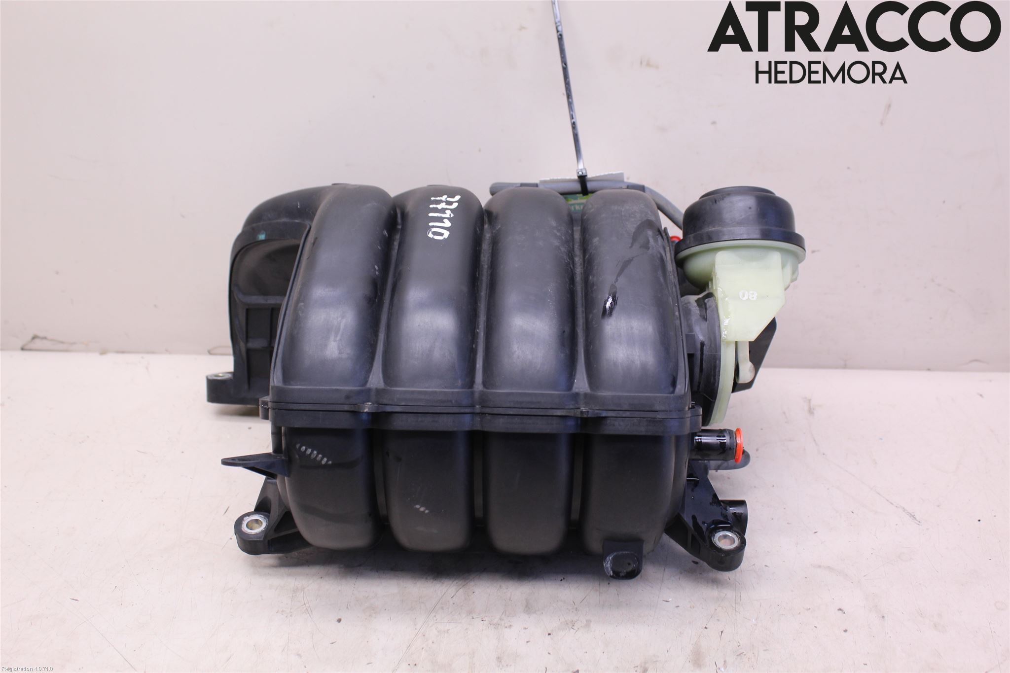 Toyota AVENSIS 16-18 Grenrör Insug