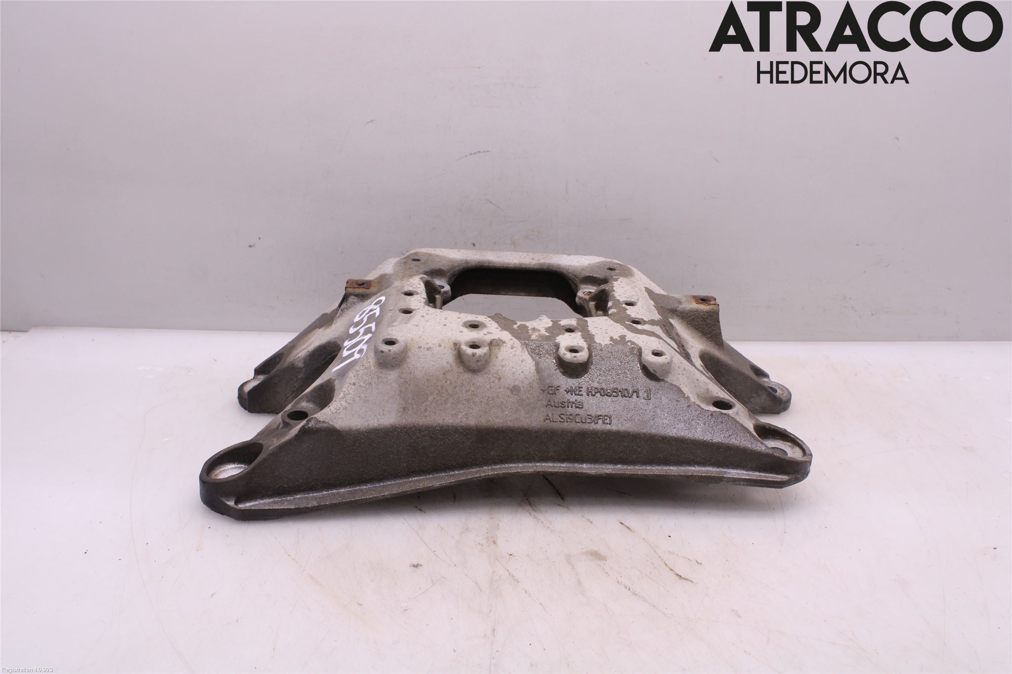 Audi A4 ALLROAD 09-16 Växellådsbalk