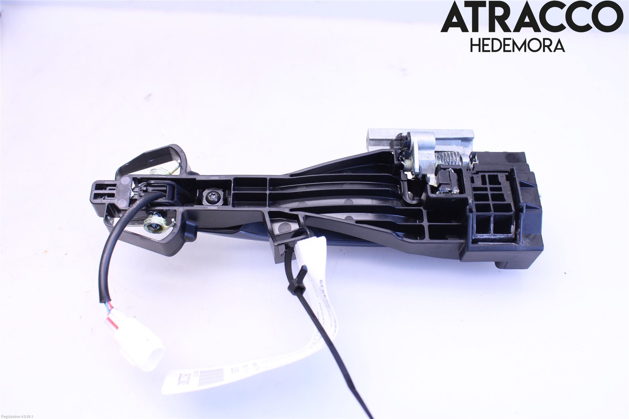 Mazda 3 IV 19- Dörrhandtag Yttre Hö