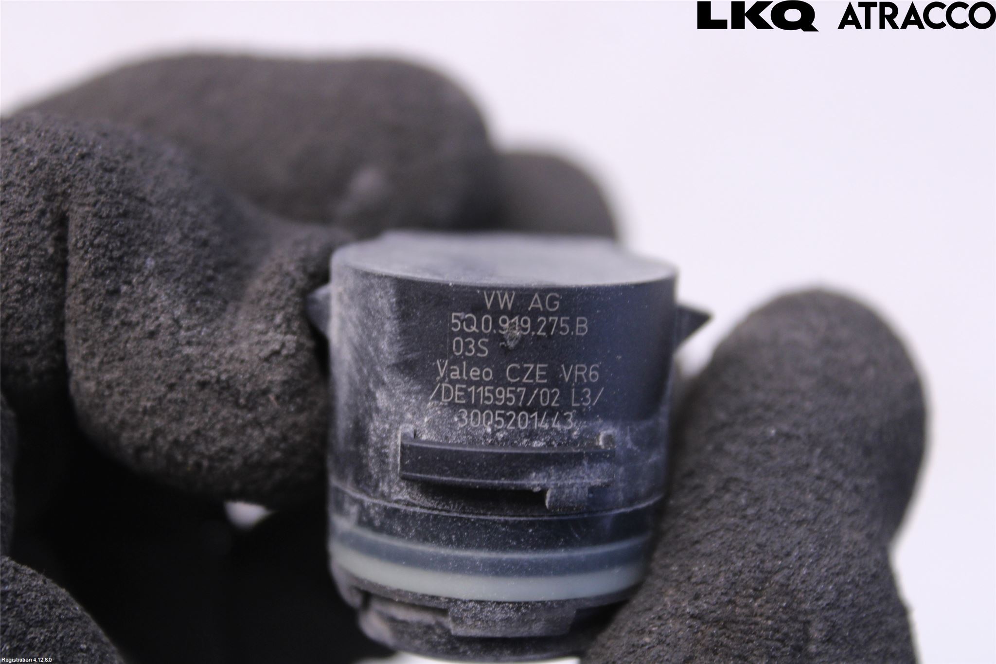 Skoda SCALA 19- Parkeringshjälp Backsensor
