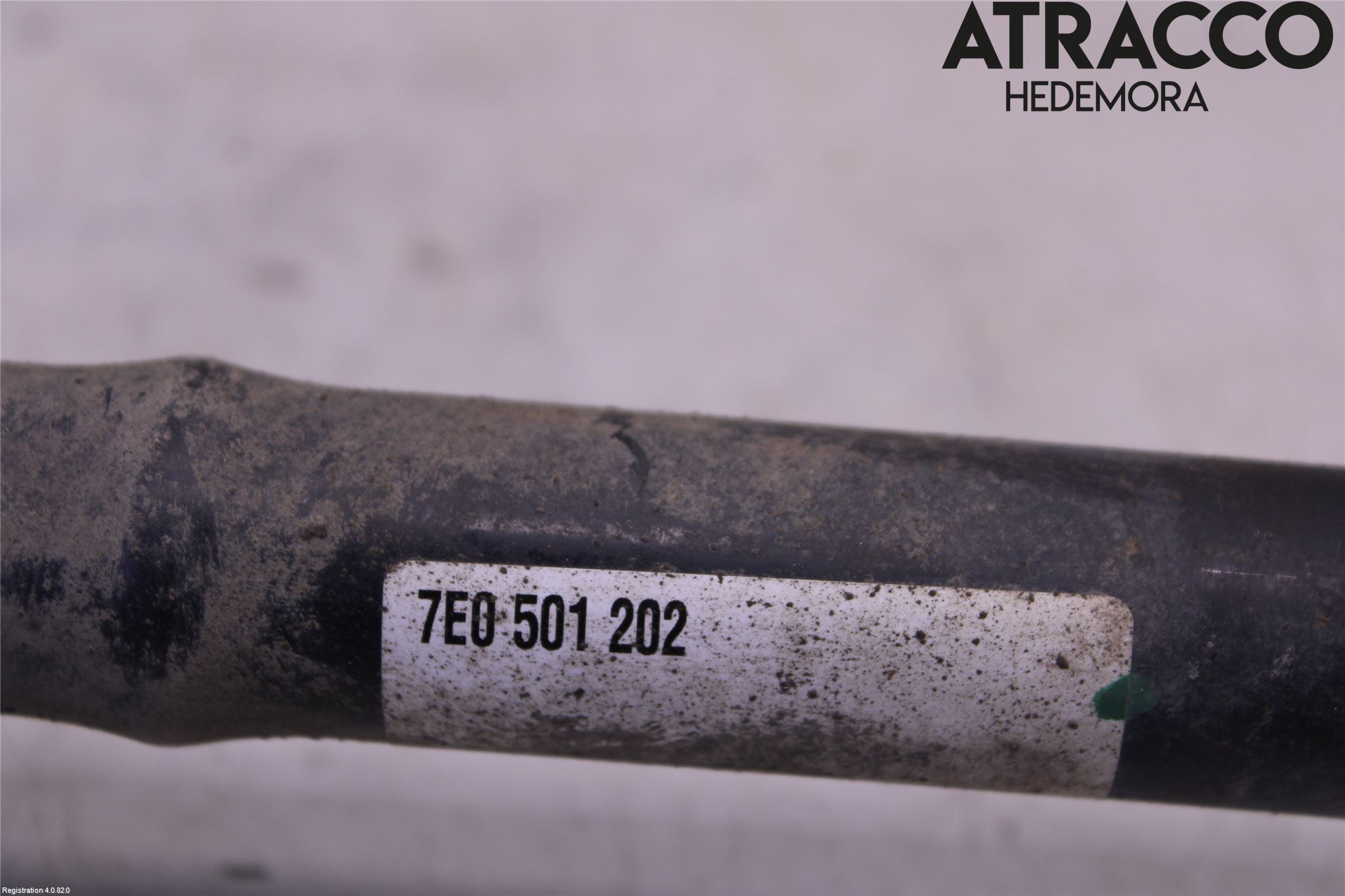 Volkswagen VW TRANSP/CARAVELLE (T5) 04-15 Drivaxel Bak Höger