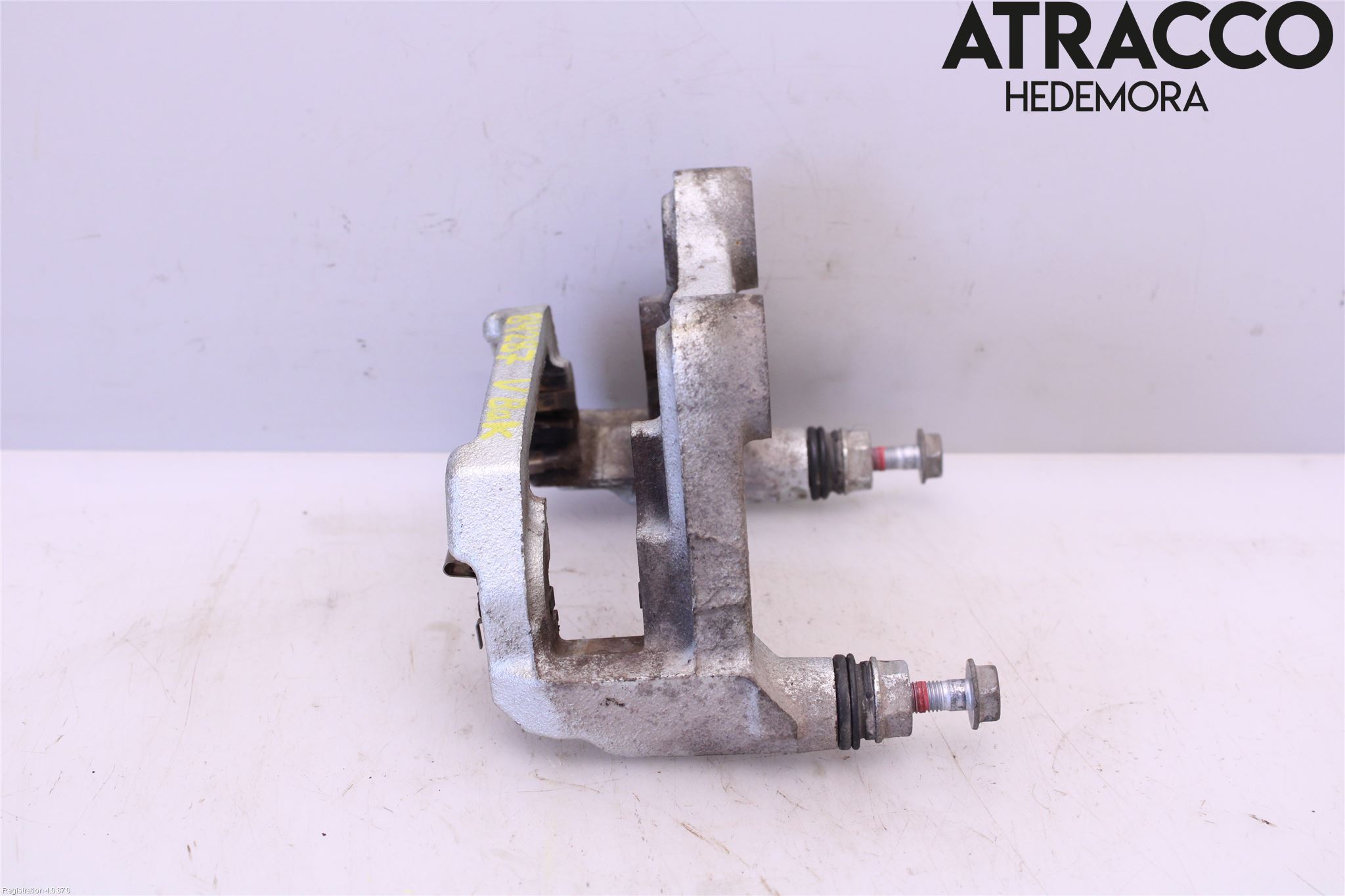 Toyota RAV4 19- Bromsokshållare