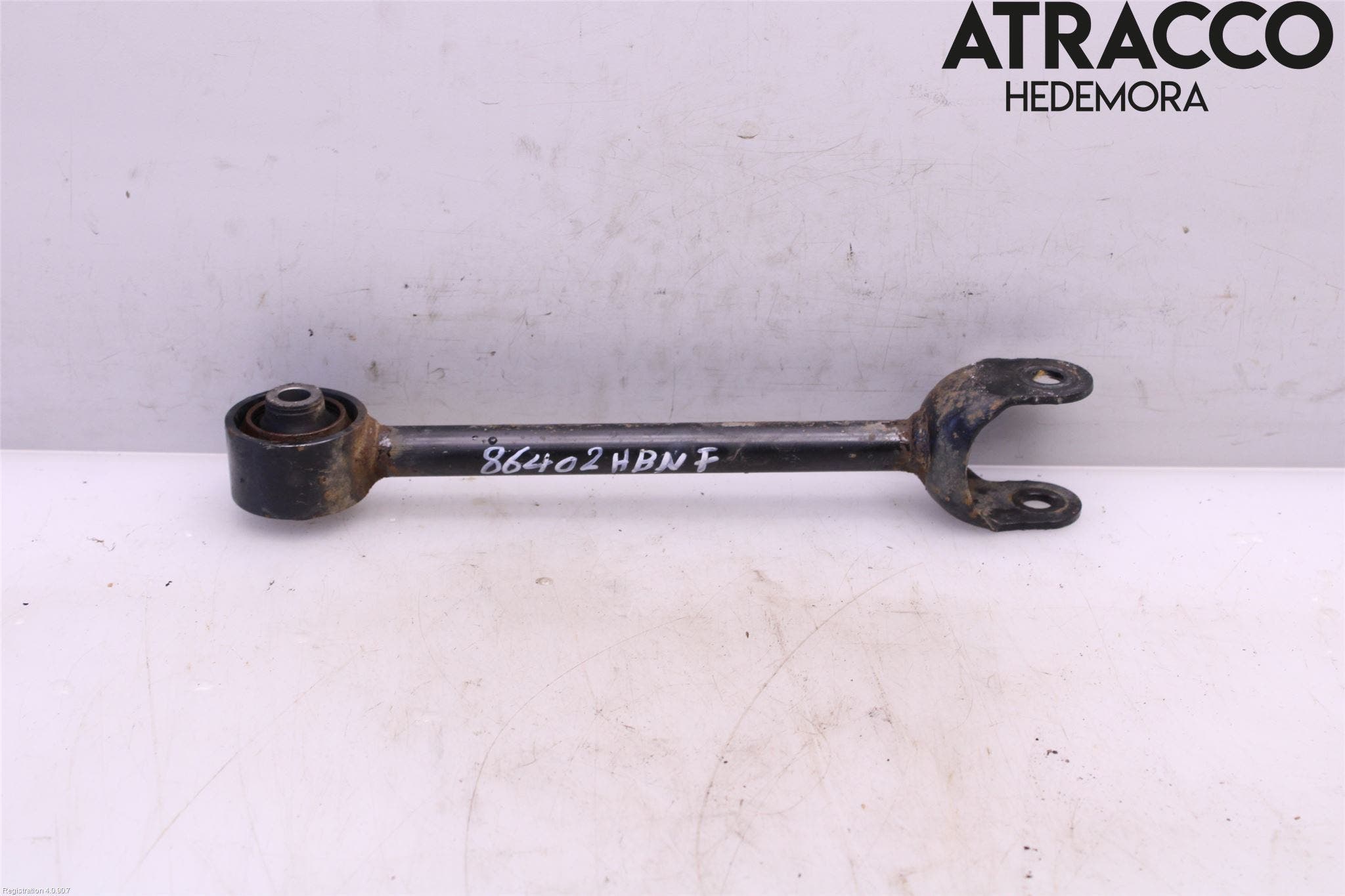 Toyota COROLLA 19- Bärarm Bak Höger