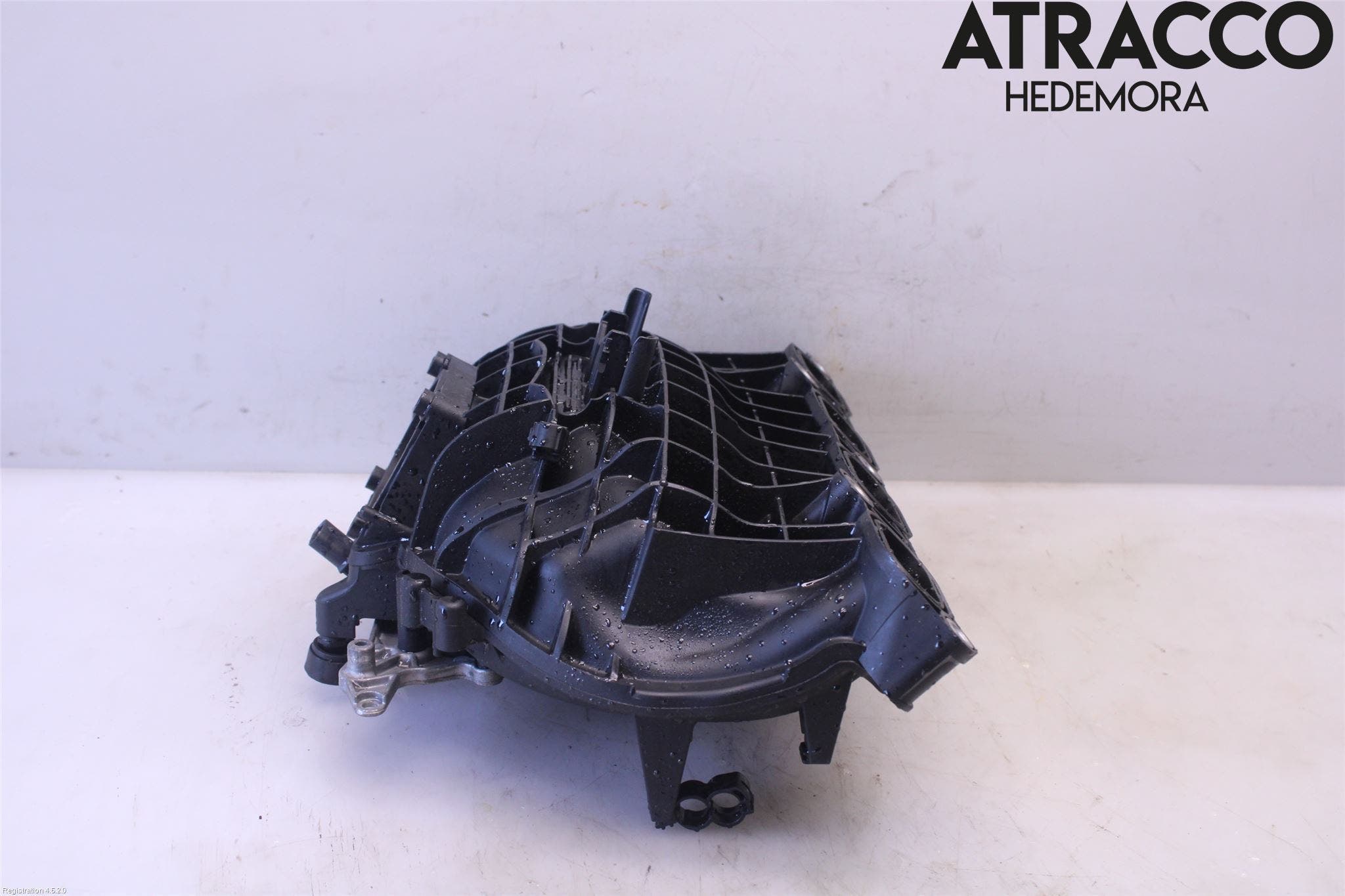 BMW 5 F10/F11/F18 09-17 Grenrör Insug