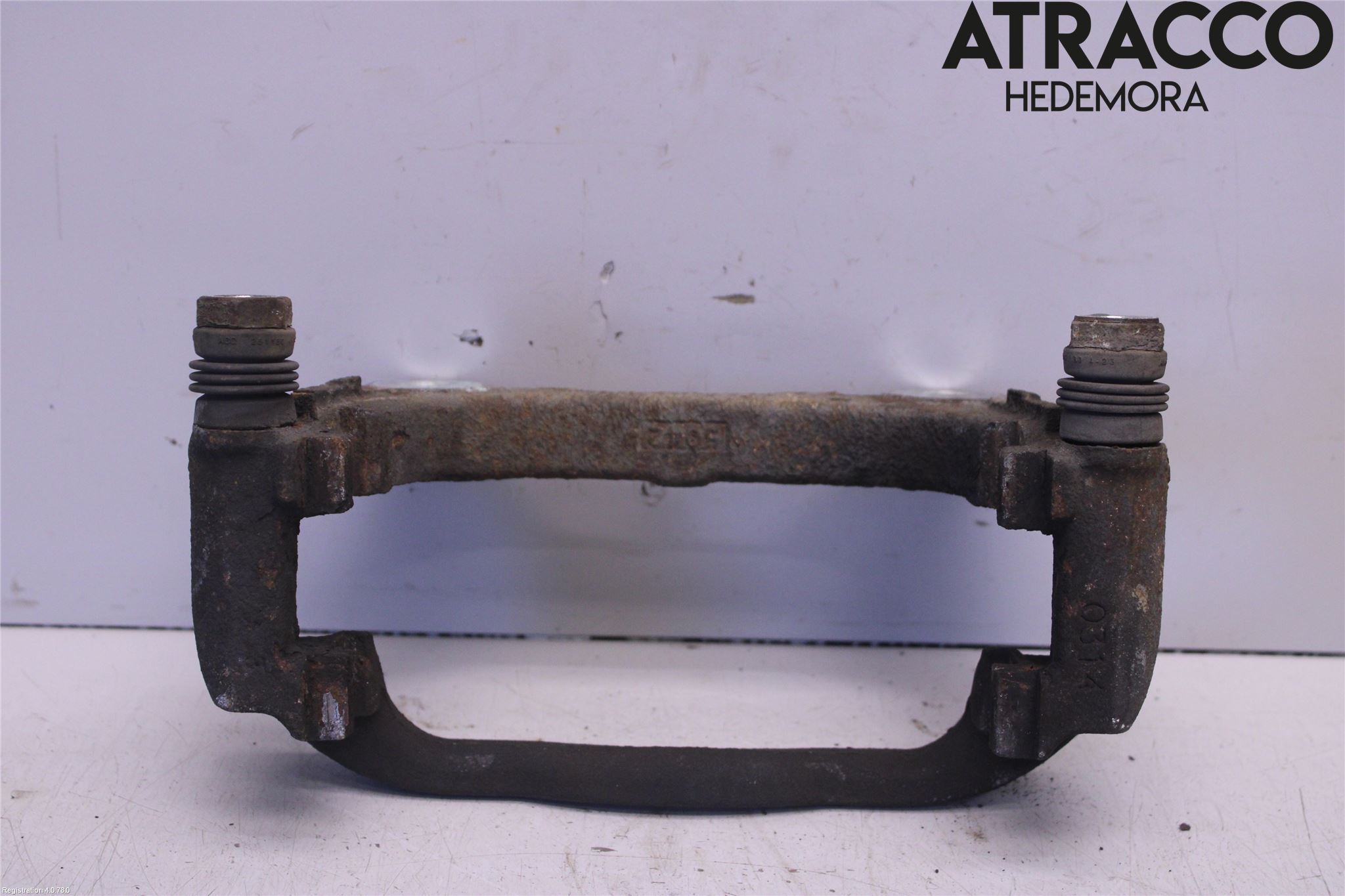 Opel ASTRA J 10-15 Bromsokshållare