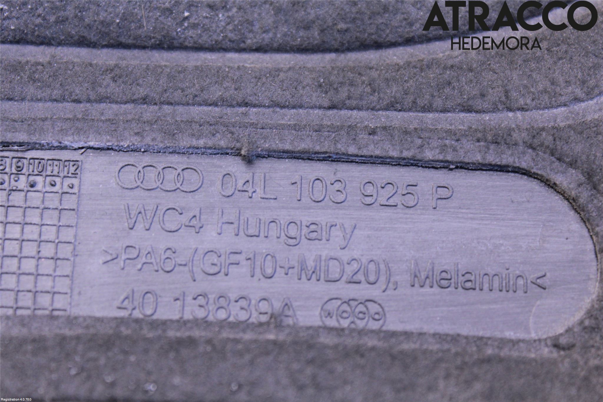 Audi A4/S4 B9 16-19 Motorkåpa