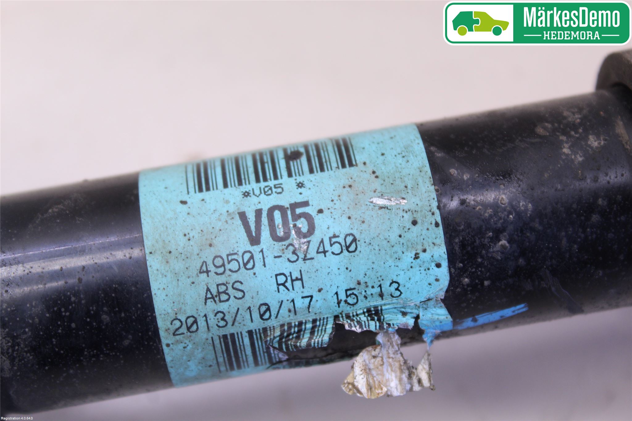 Hyundai i40 08-15 Drivaxel Fram Höger