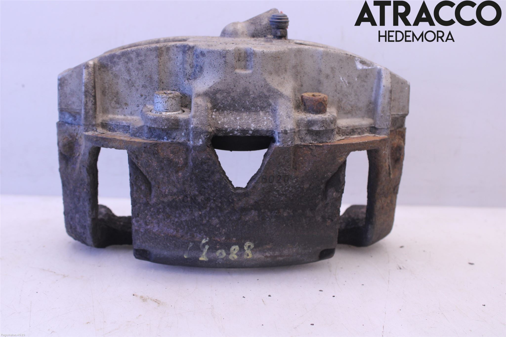 Volvo XC70 08-13 Bromsok Fram Vänster