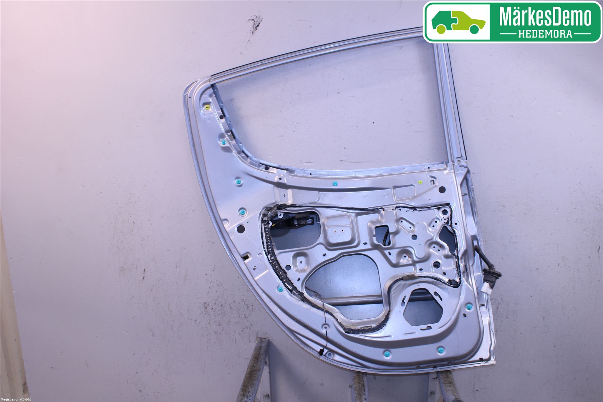 Mitsubishi L200 06-15 Dörr Bak Vänster