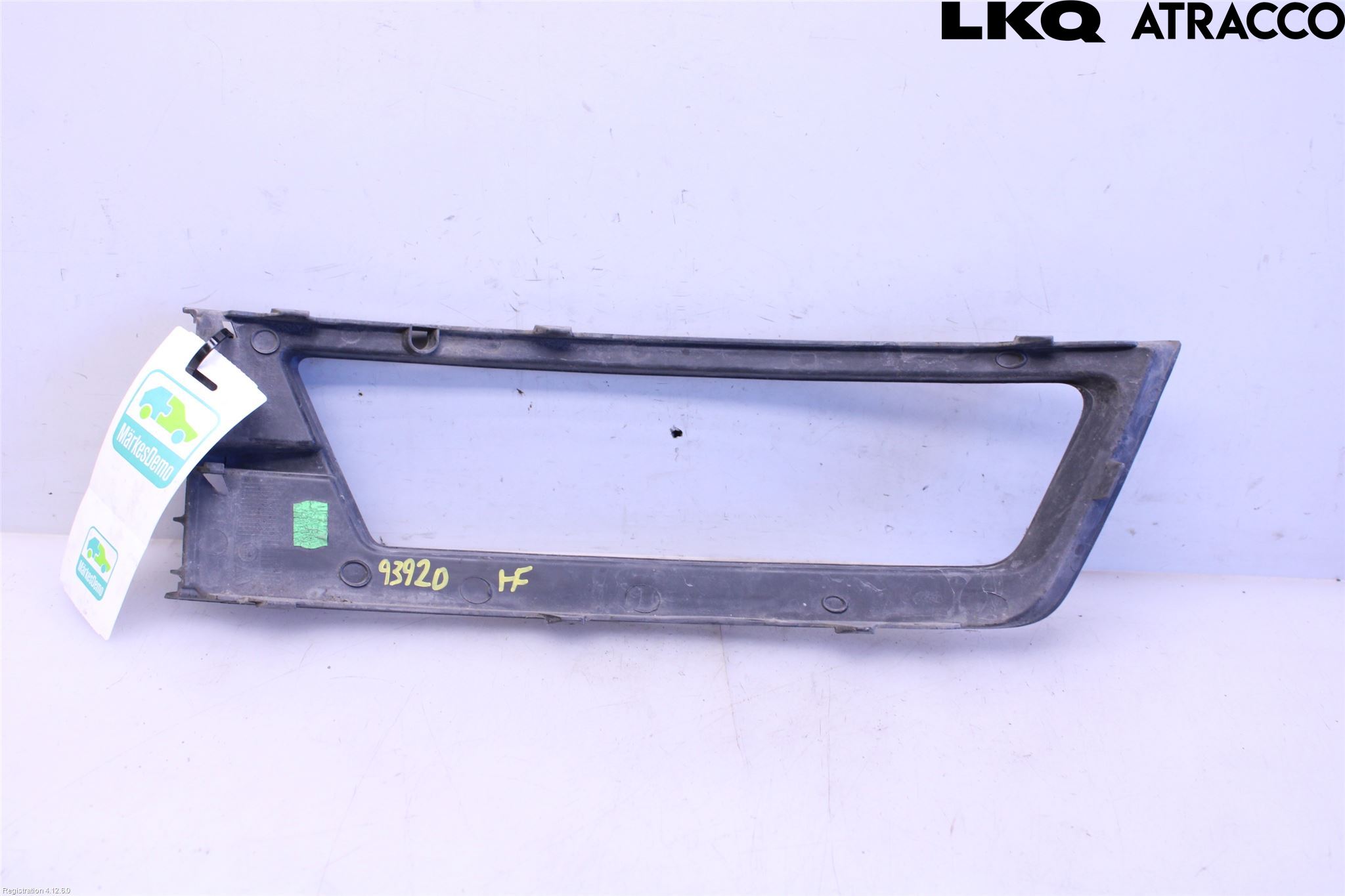 Skoda RAPID Dimljussarg Fram