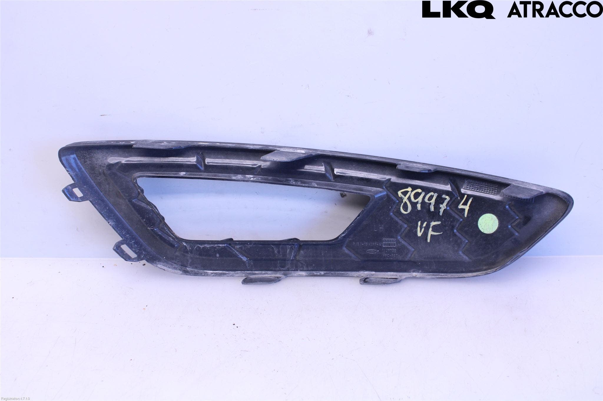 Ford FOCUS 15-18 Dimljussarg Fram