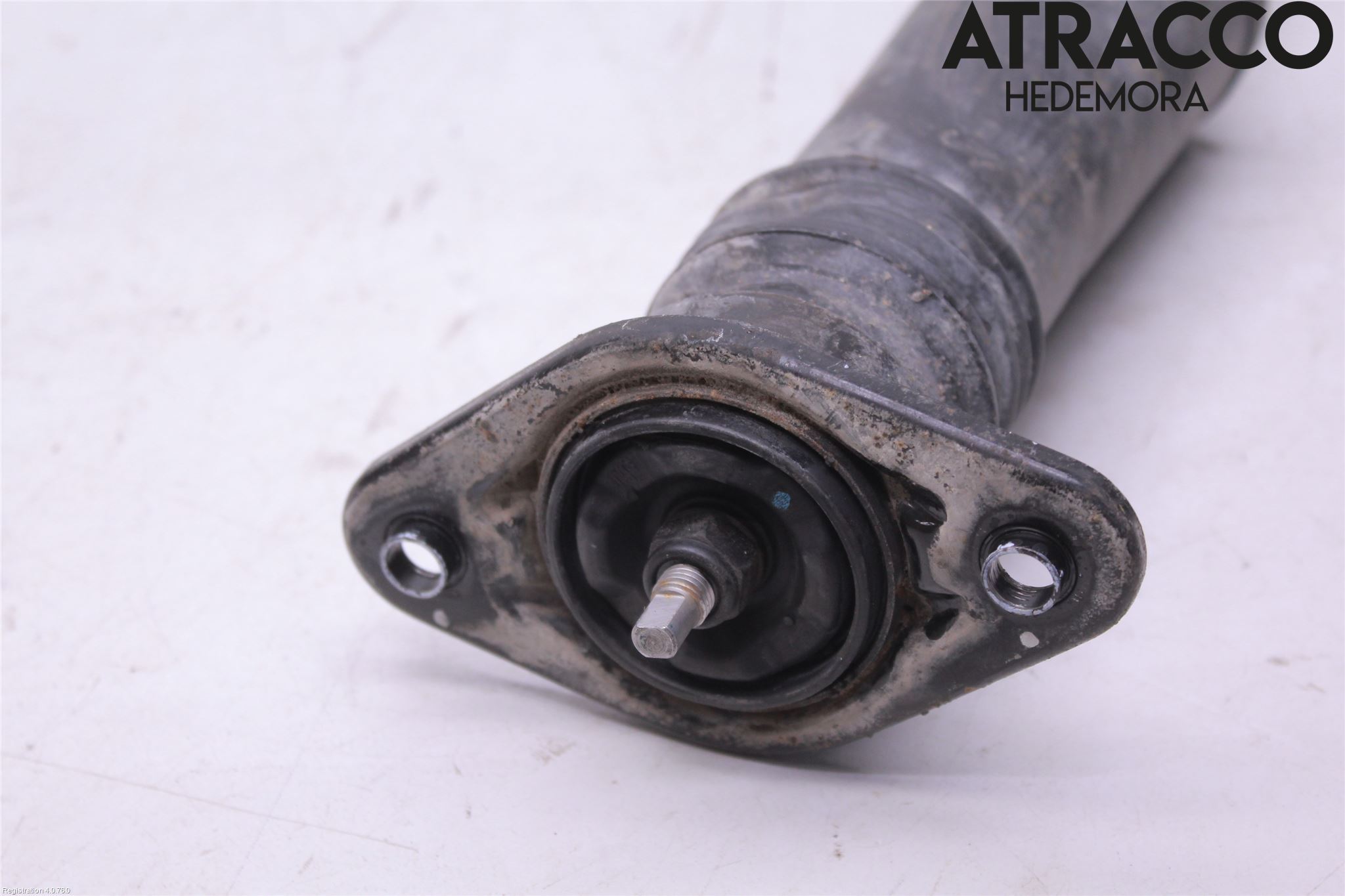Hyundai i40 16-18 Stötdämpare Bak