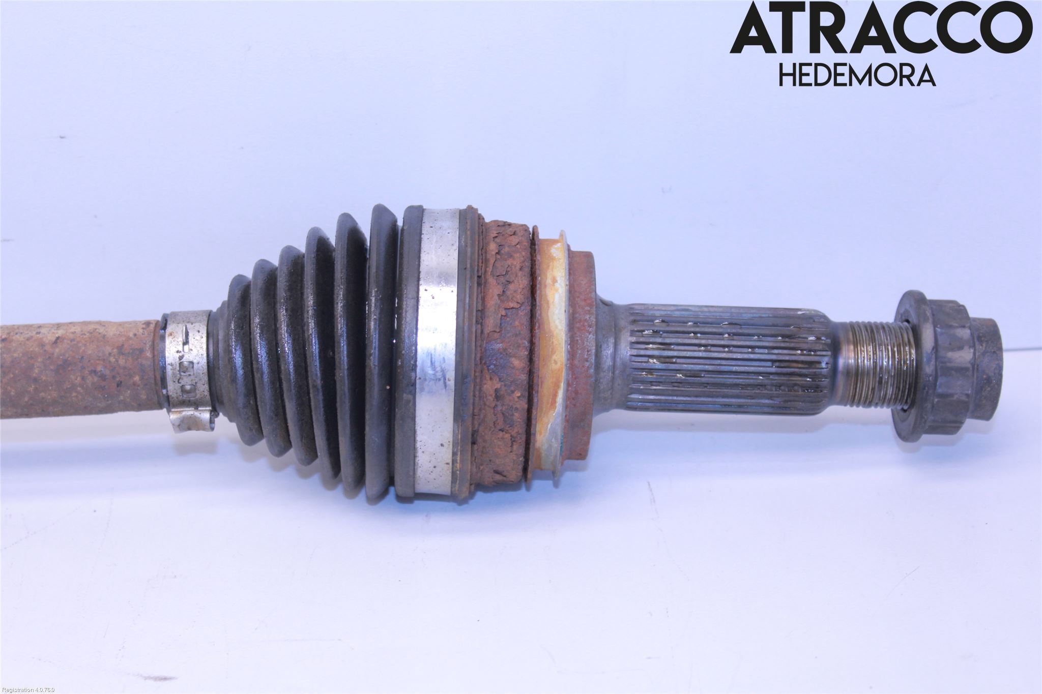 Toyota RAV4 13-18 Drivaxel Bak Höger