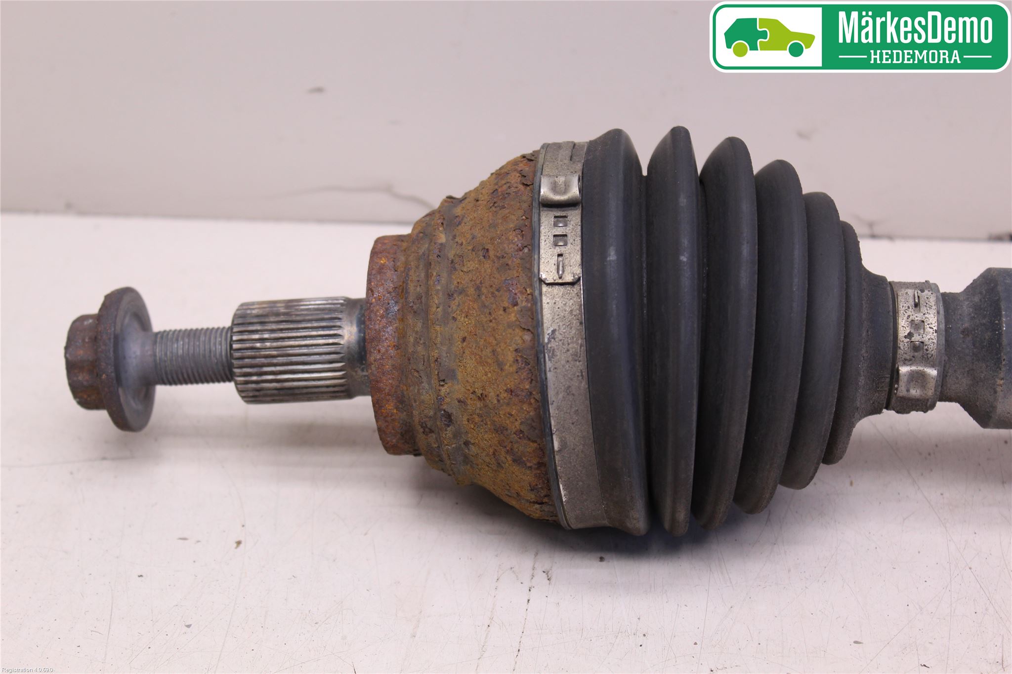 Volkswagen VW GOLF / E-GOLF VII 13-20 Drivaxel Fram Höger