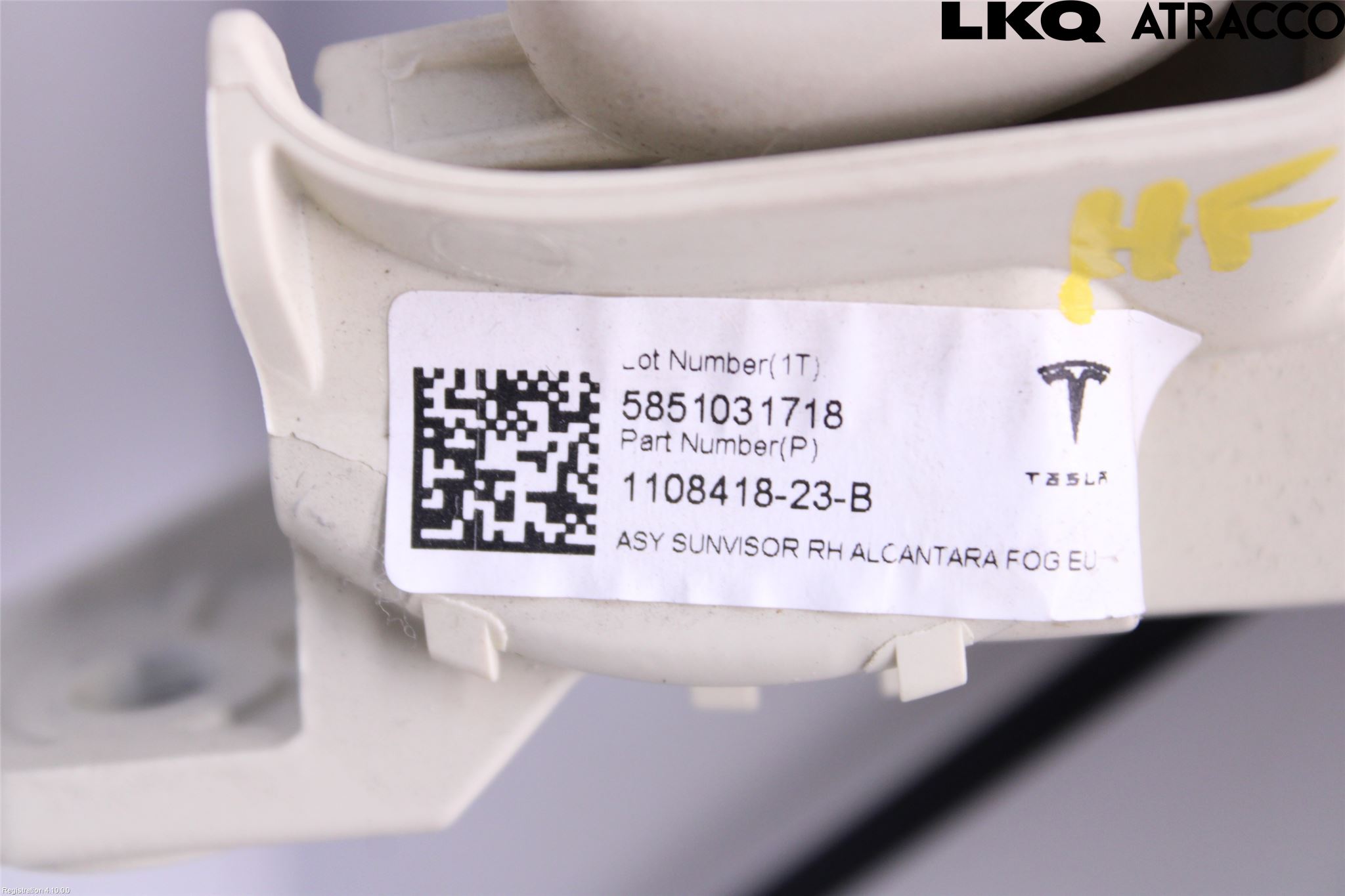 Tesla MODEL X 16- Solskydd