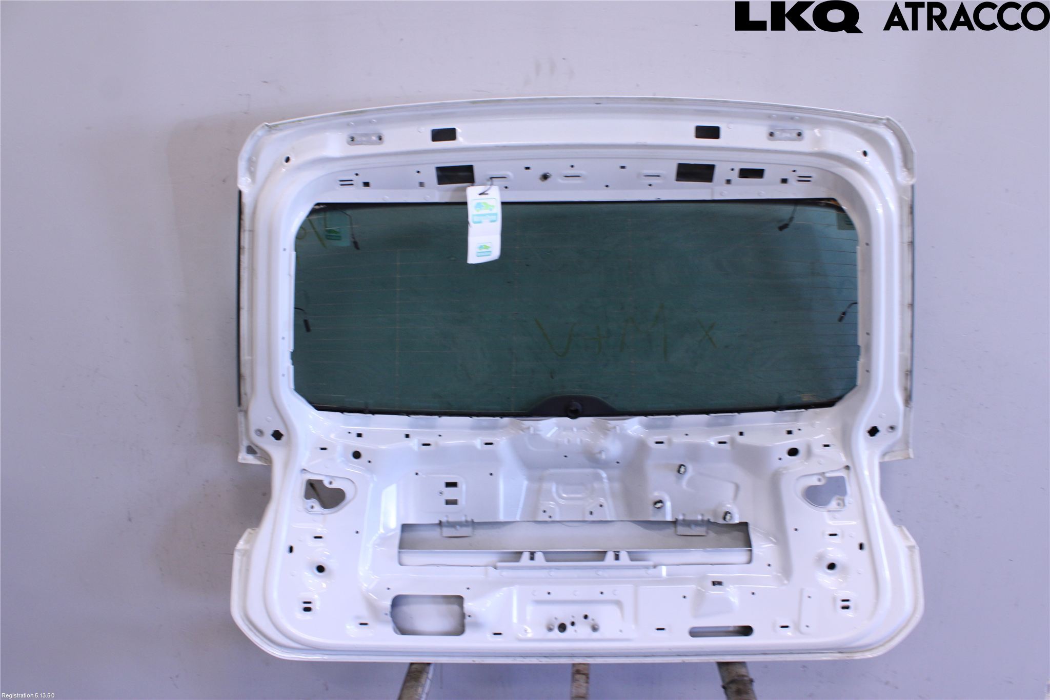 Volkswagen VW TIGUAN 16-24 Baklucka Cc-Kombi-Sedan