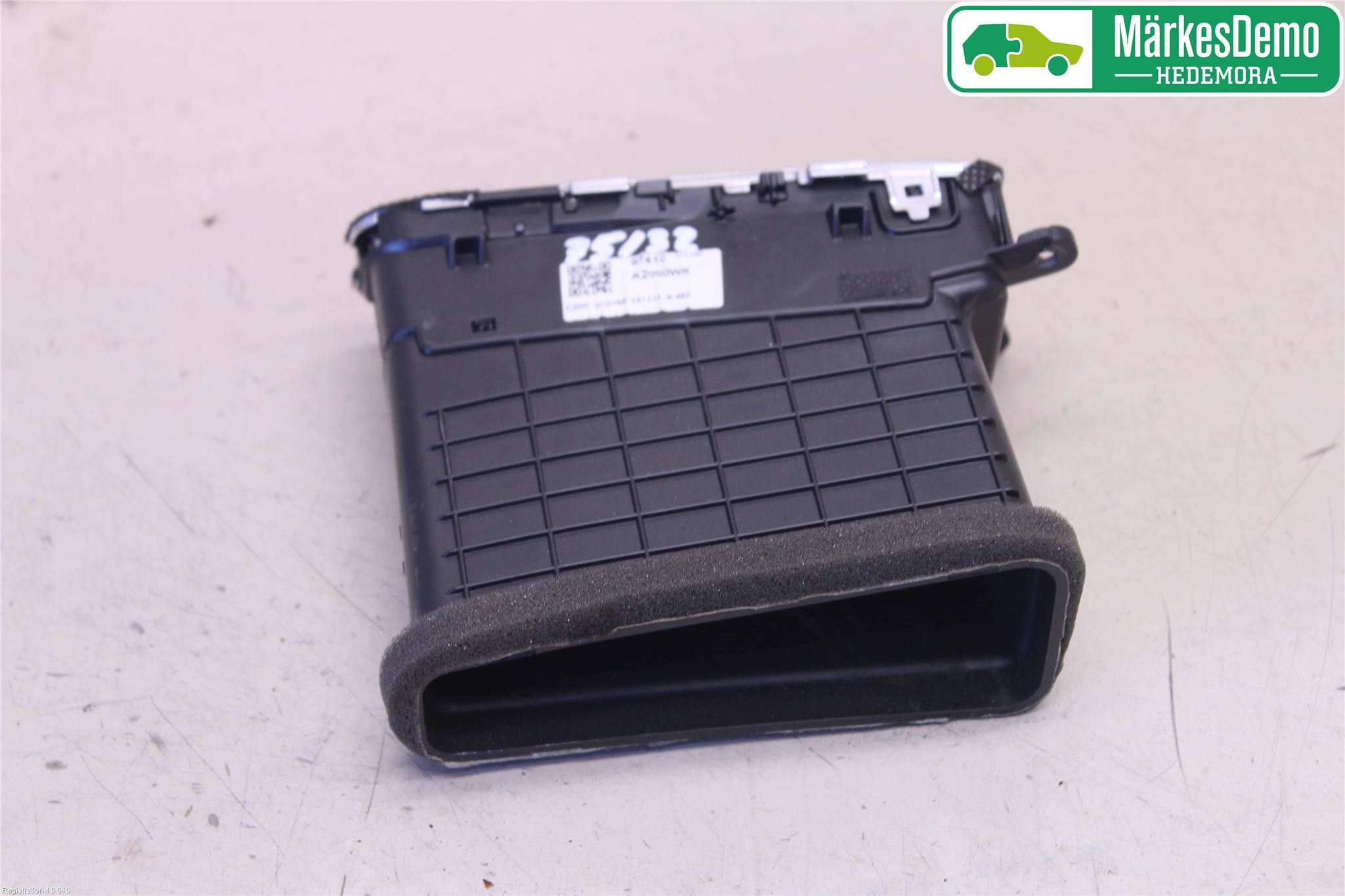 Kia CEED 12-18 Defrosterkanal-Munstycke