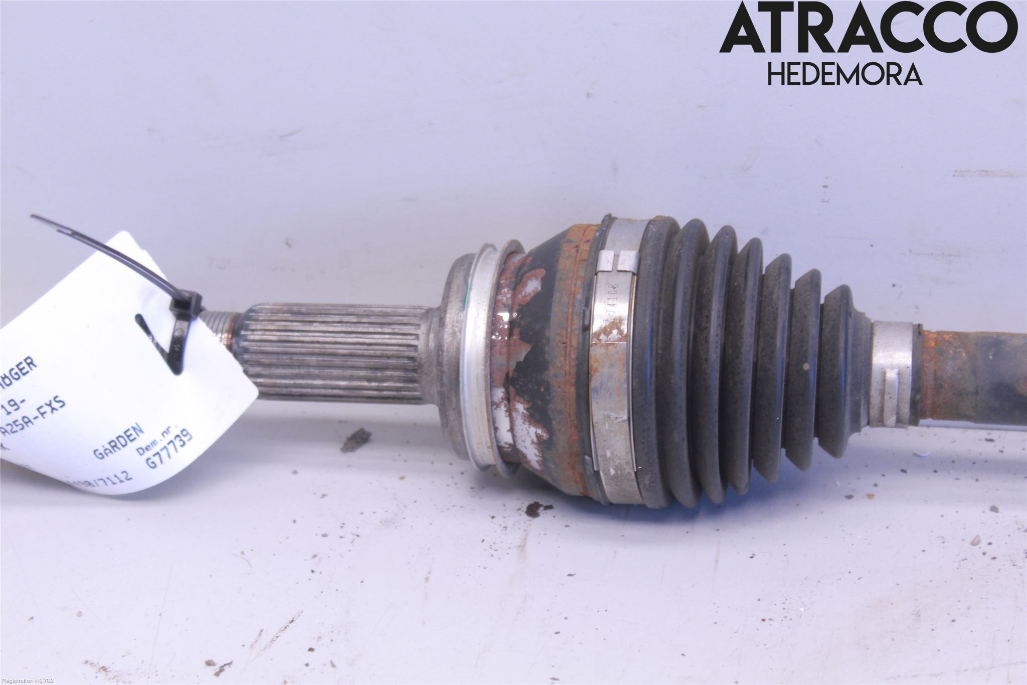 Toyota RAV4 19- Drivaxel Bak Höger