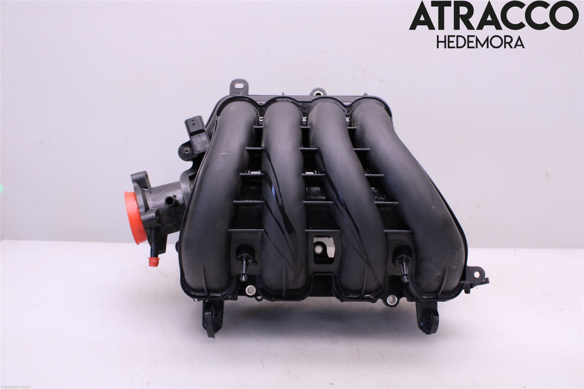 Mazda 3 IV 19- Grenrör Insug