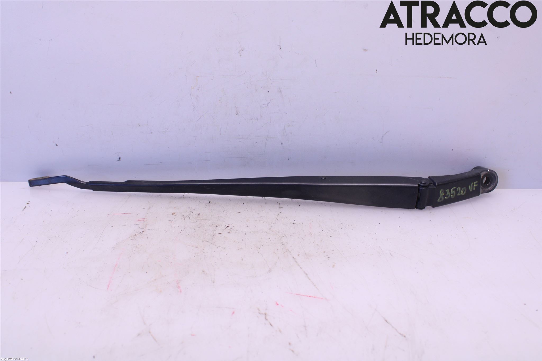 Toyota AURIS 13-19 Torkararm Armar Vindruta