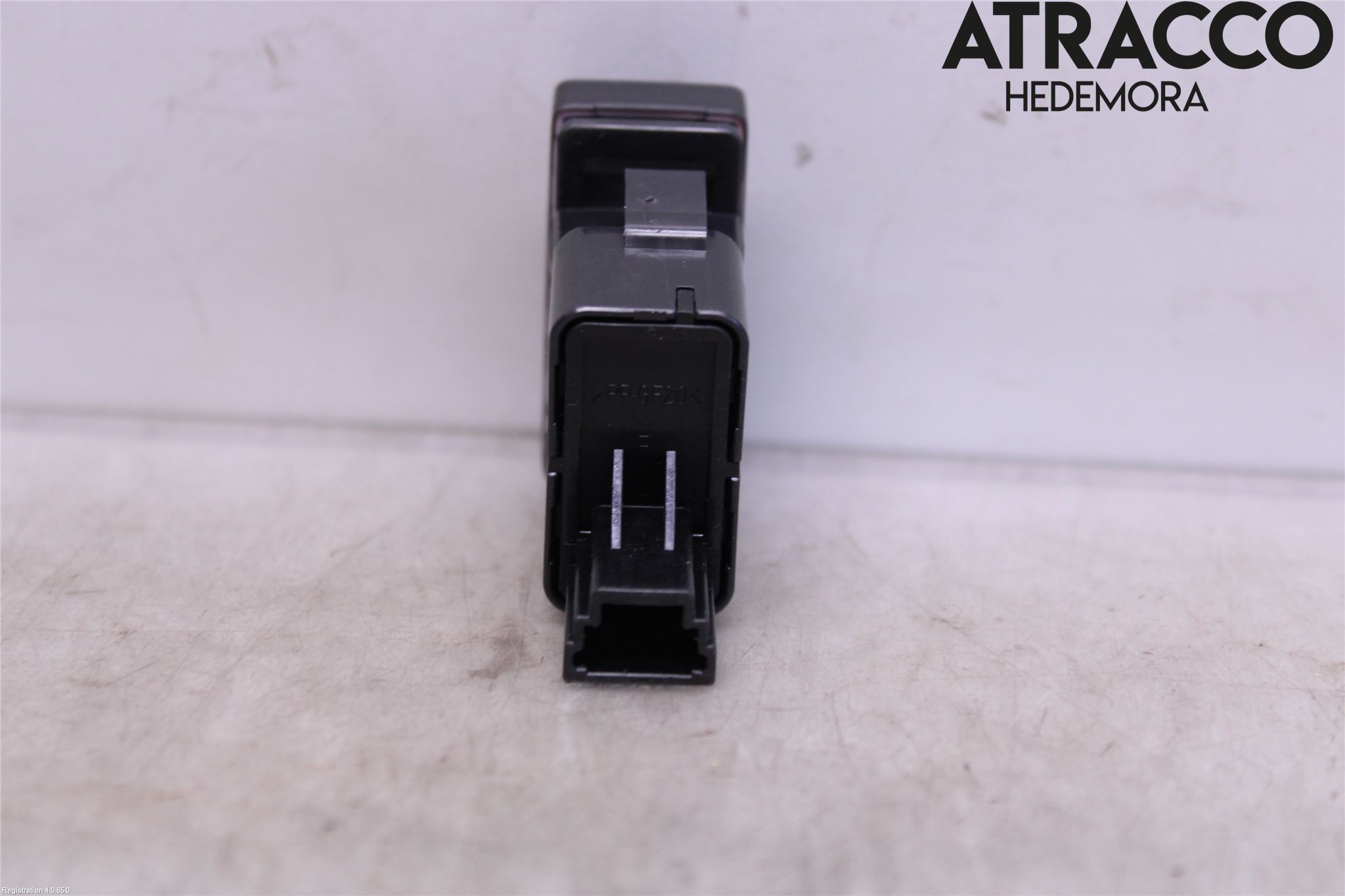 Mazda 6 13- Strömställare Varnings